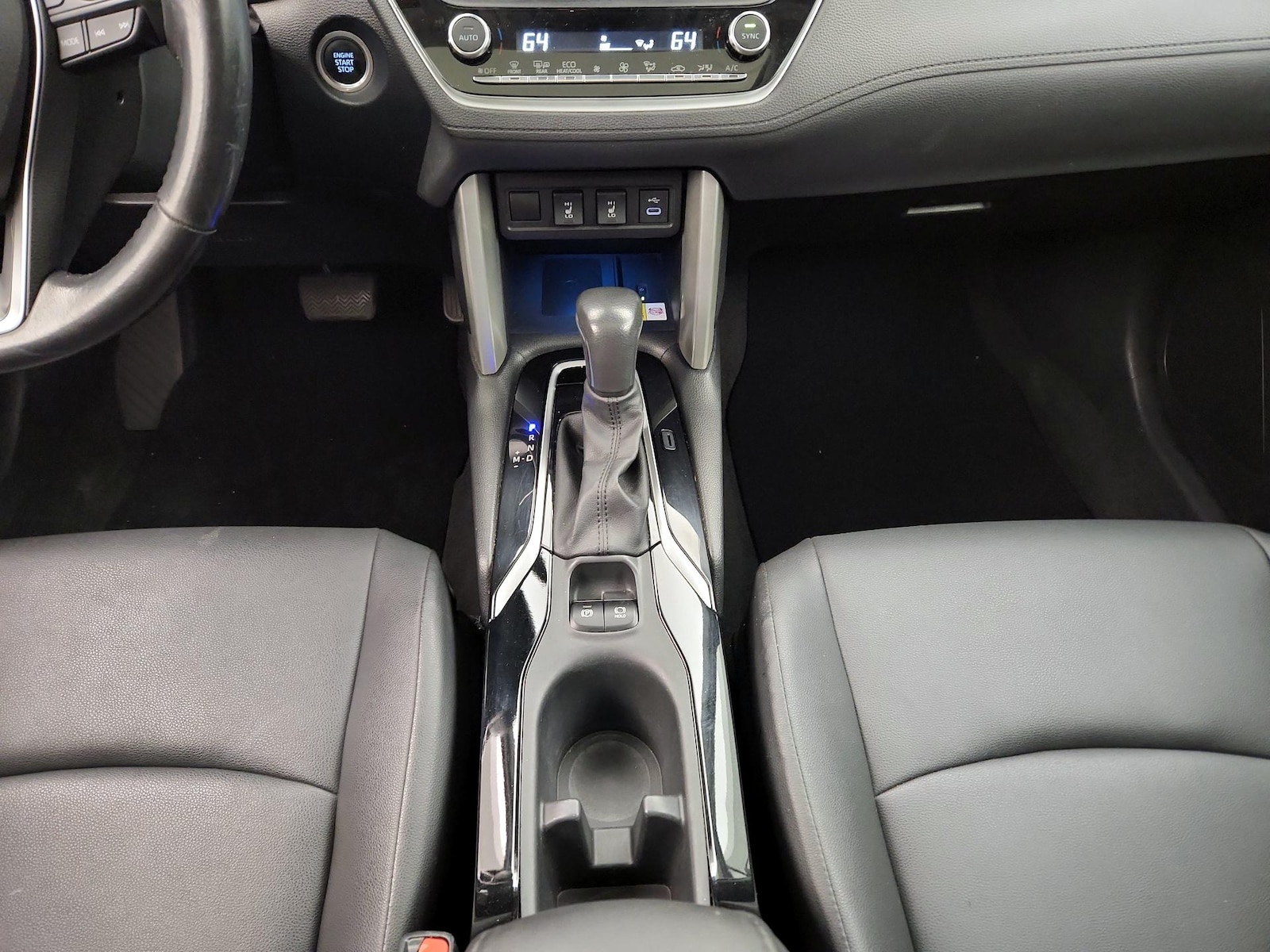 2023 Toyota Corolla Cross XLE - Photo 18