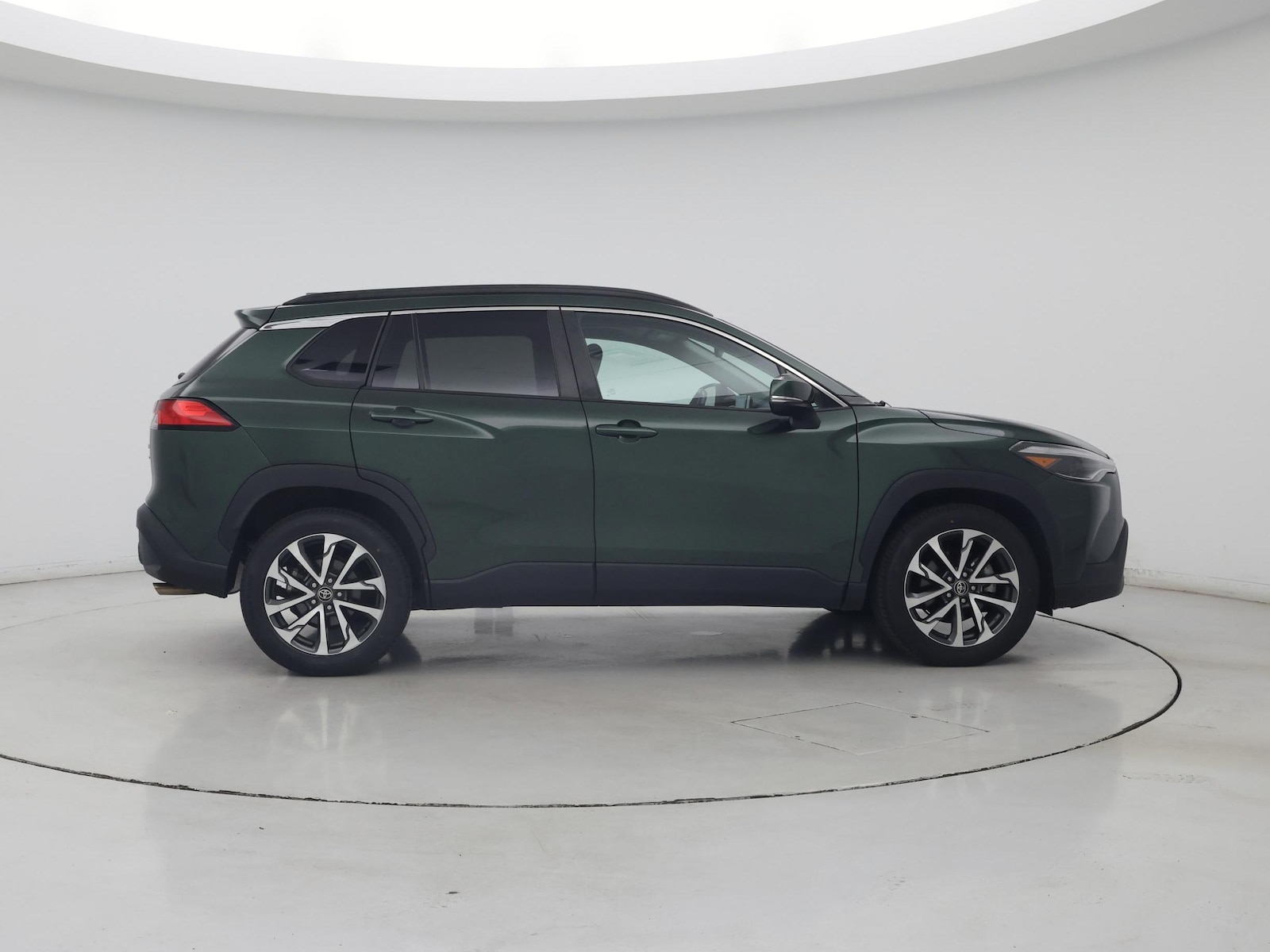 2023 Toyota Corolla Cross XLE - Photo 8
