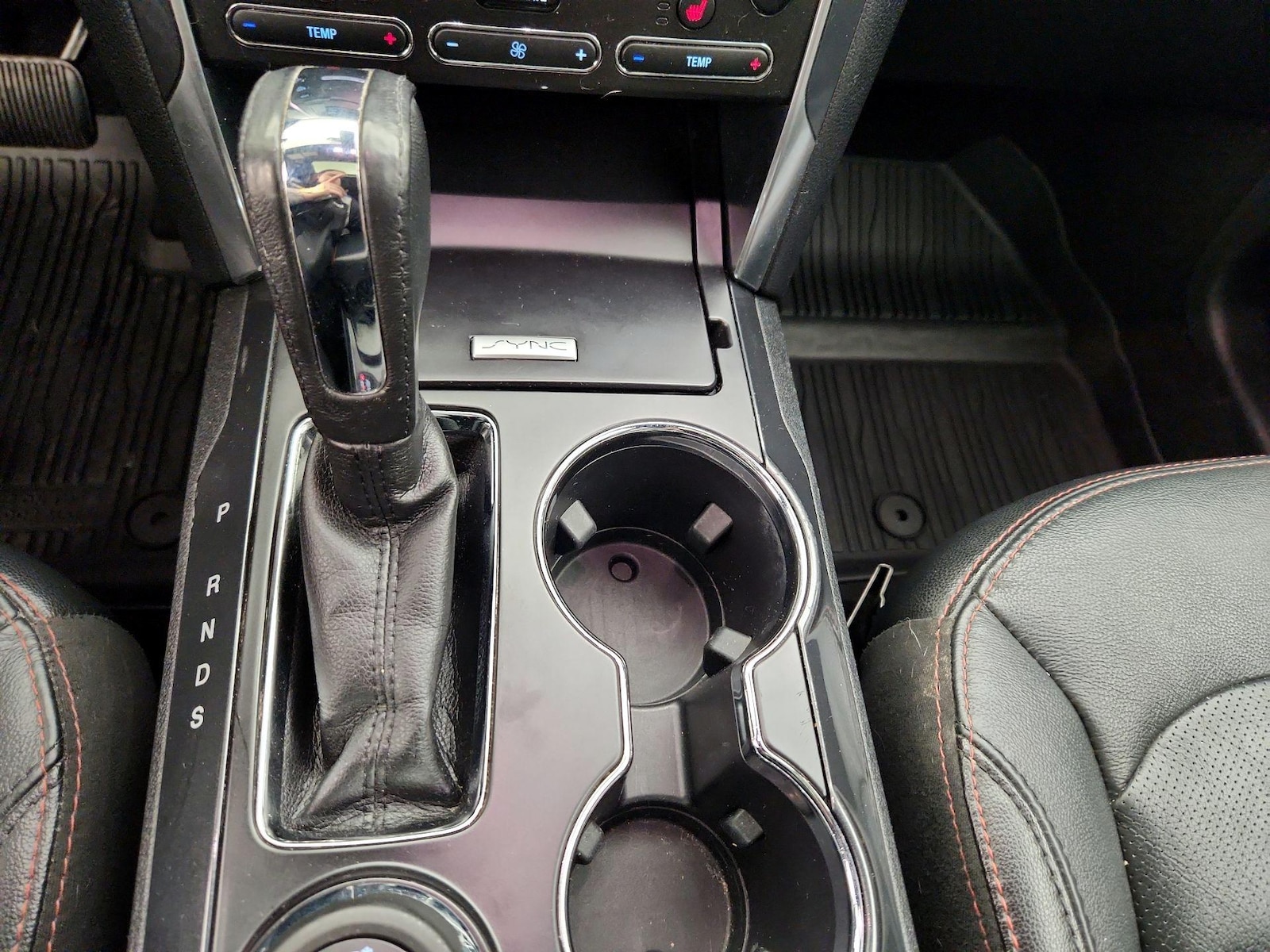 2019 Ford Explorer Sport - Photo 19