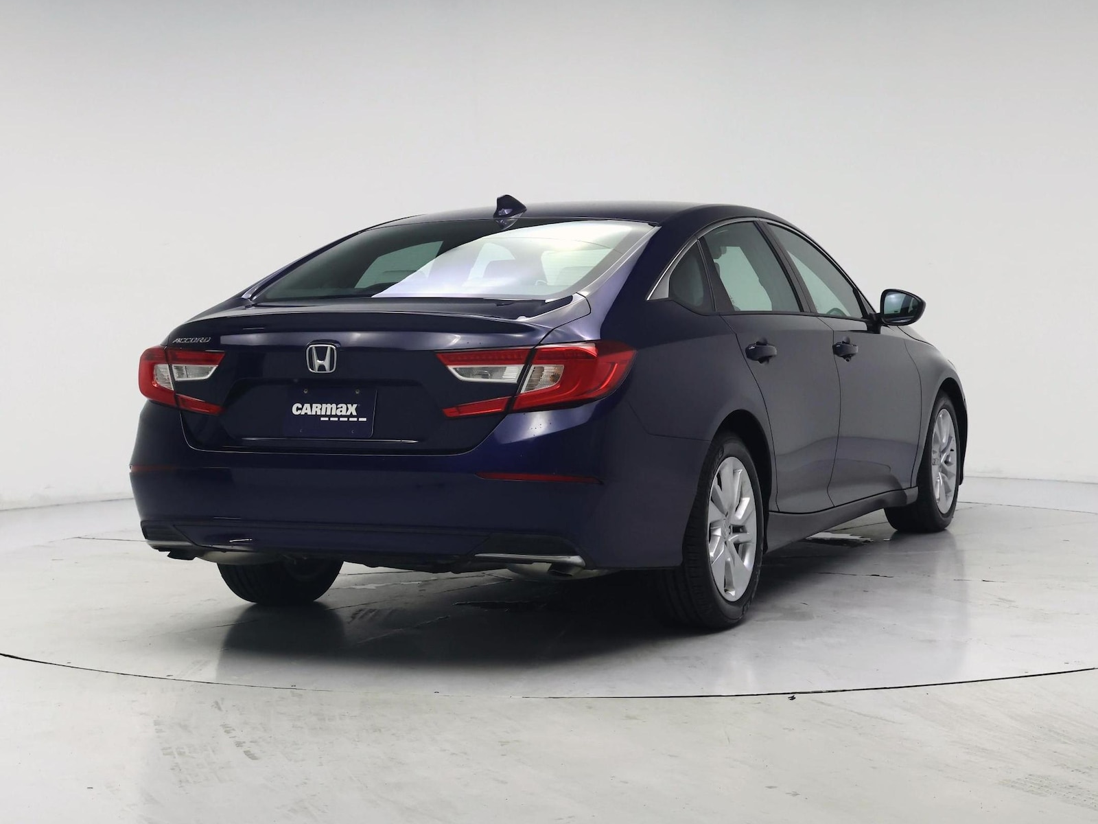 2019 Honda Accord LX - Photo 9