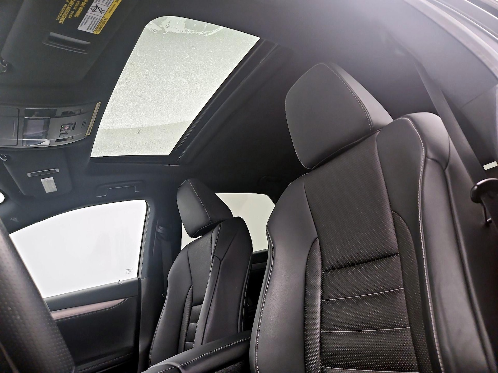 Sunroof(s) & Overhead Airbags