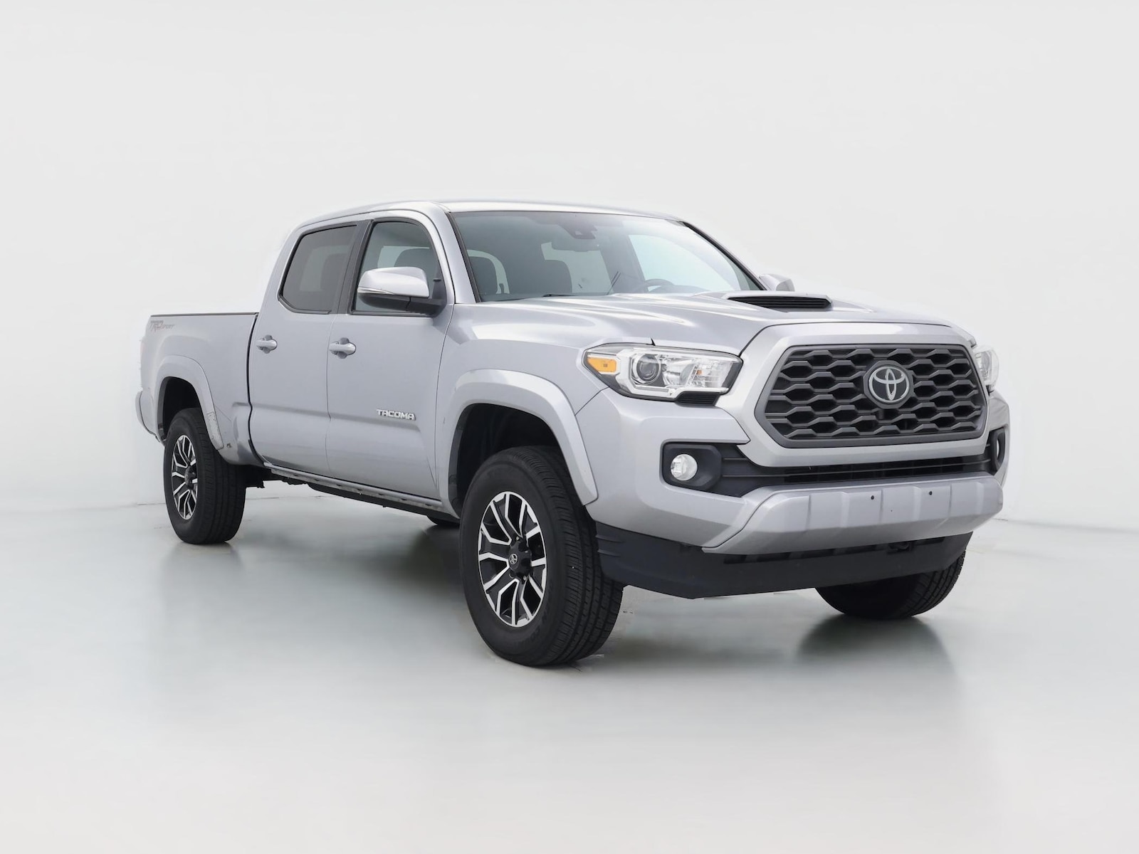 Smart Key, Long Bed & Tow Hitch