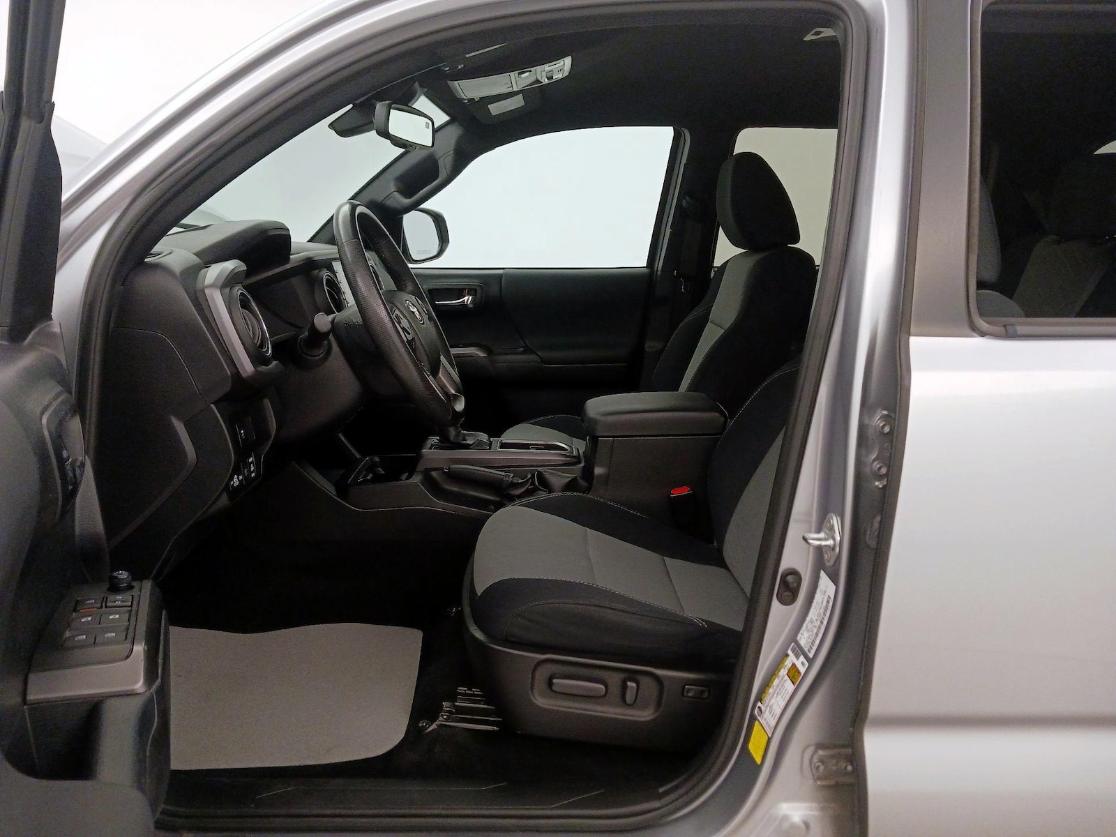 Power Seat(s) & Side Airbags