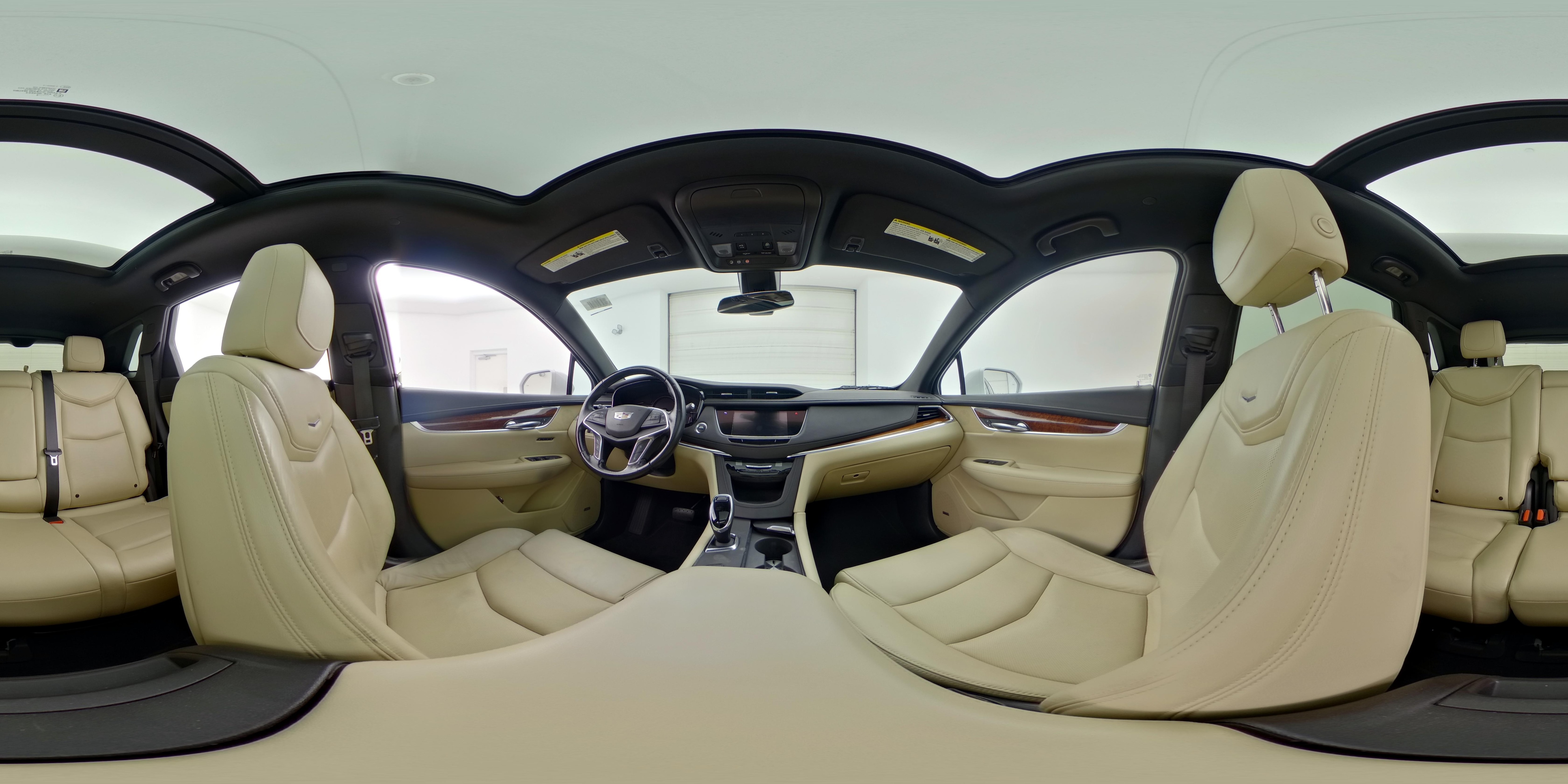 2017 Cadillac XT5 Luxury - Photo 25