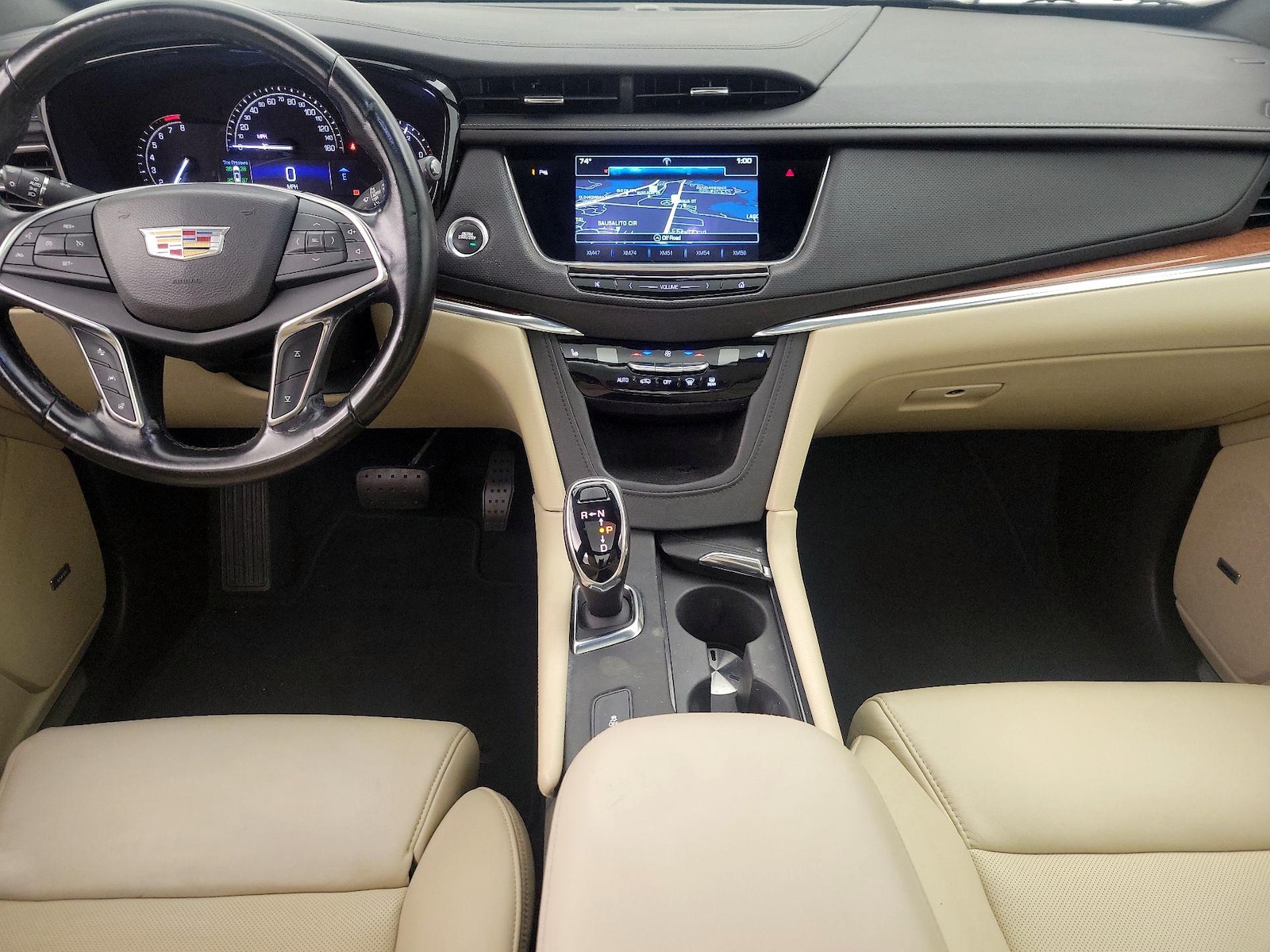 2017 Cadillac XT5 Luxury - Photo 10