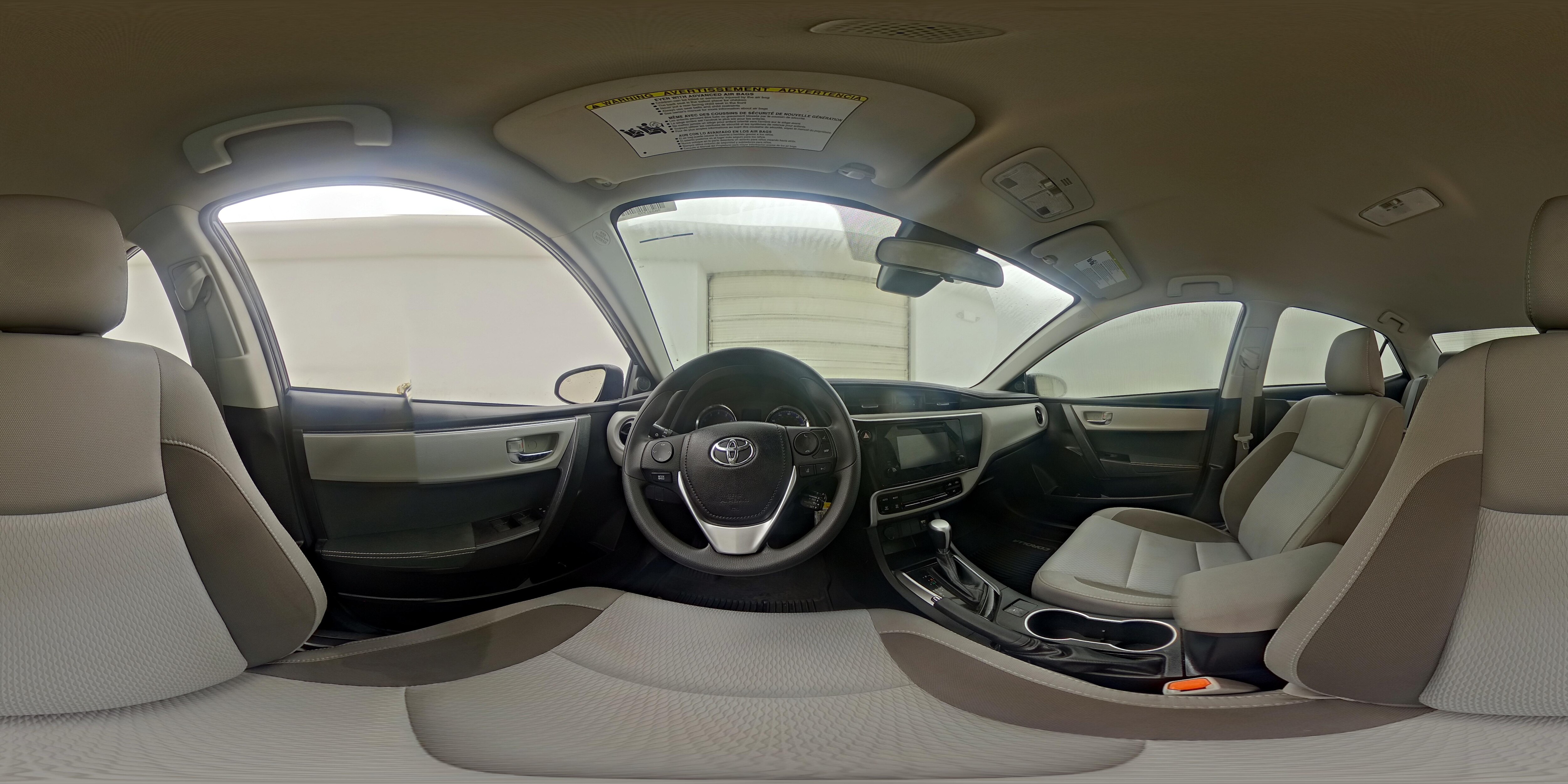 2018 Toyota Corolla LE - Photo 26