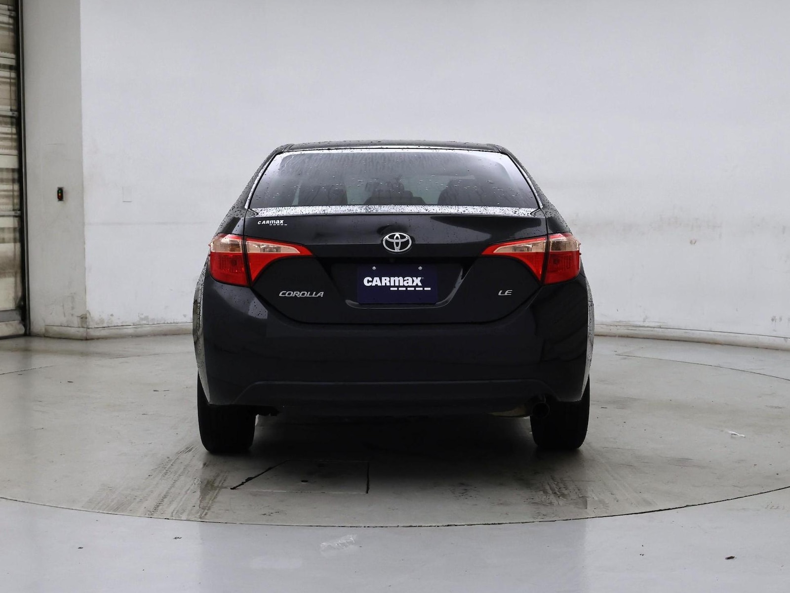 2018 Toyota Corolla LE - Photo 7