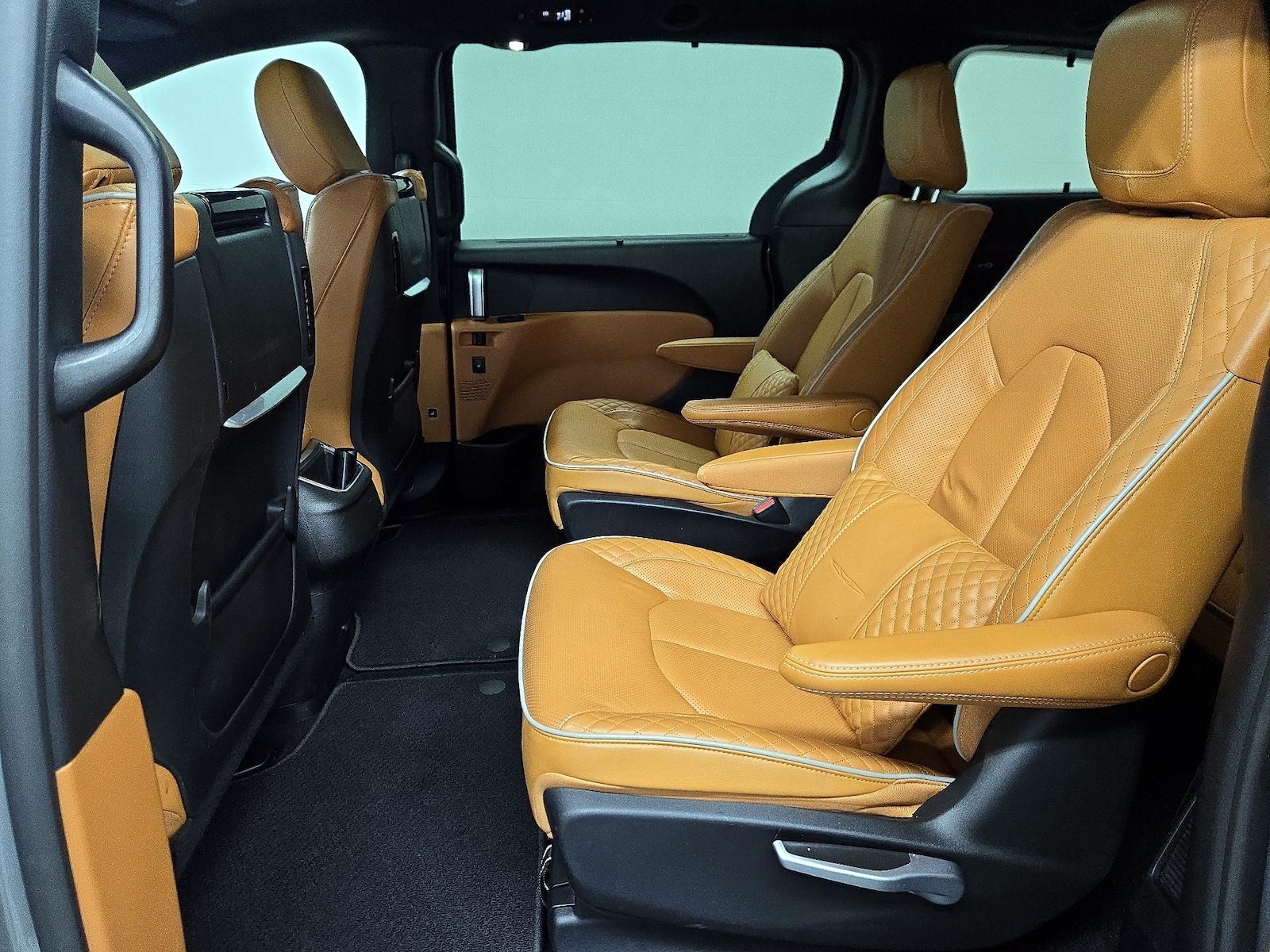 Rear Air Conditioning