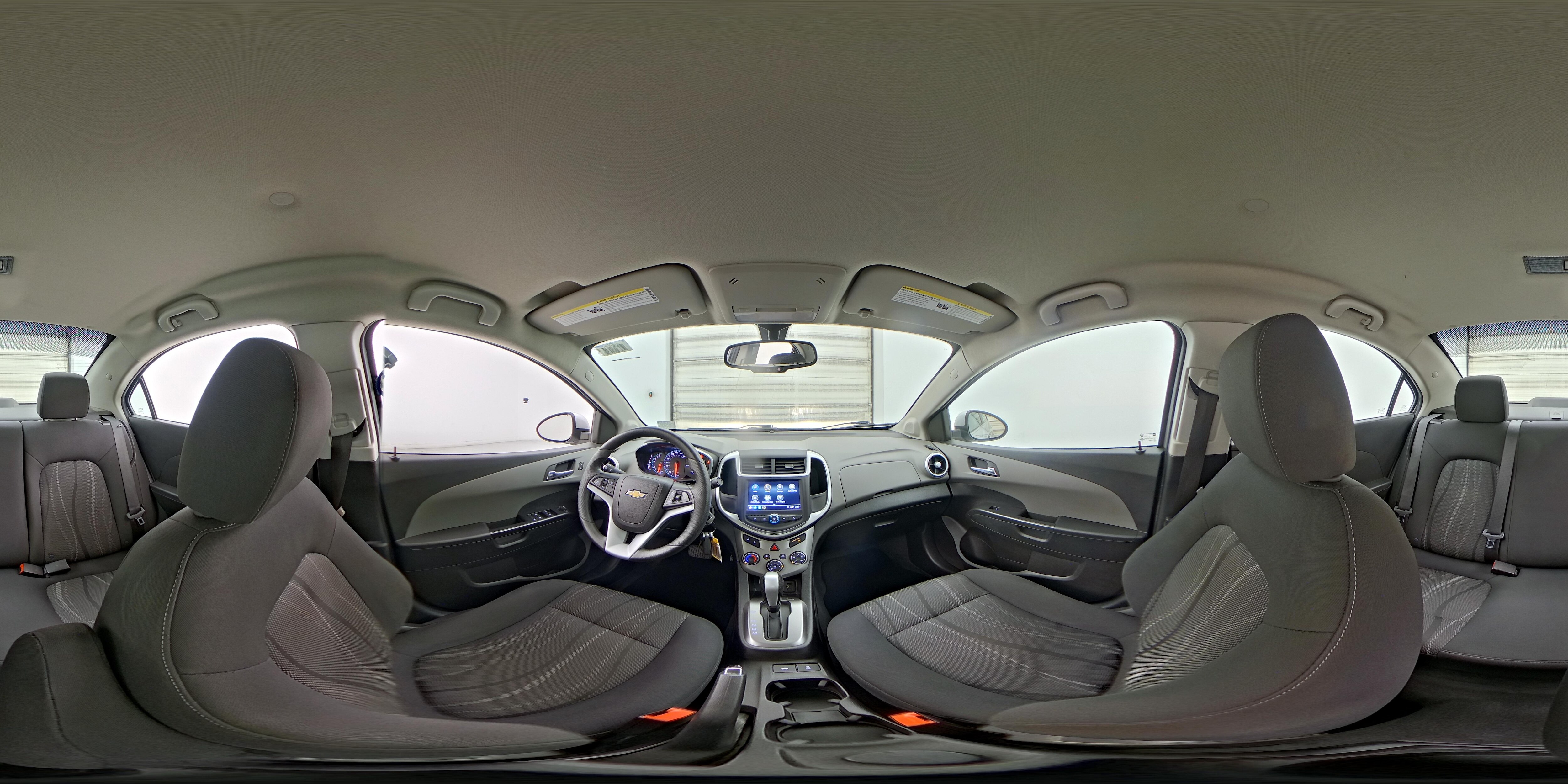 2018 Chevrolet Sonic LT - Photo 24
