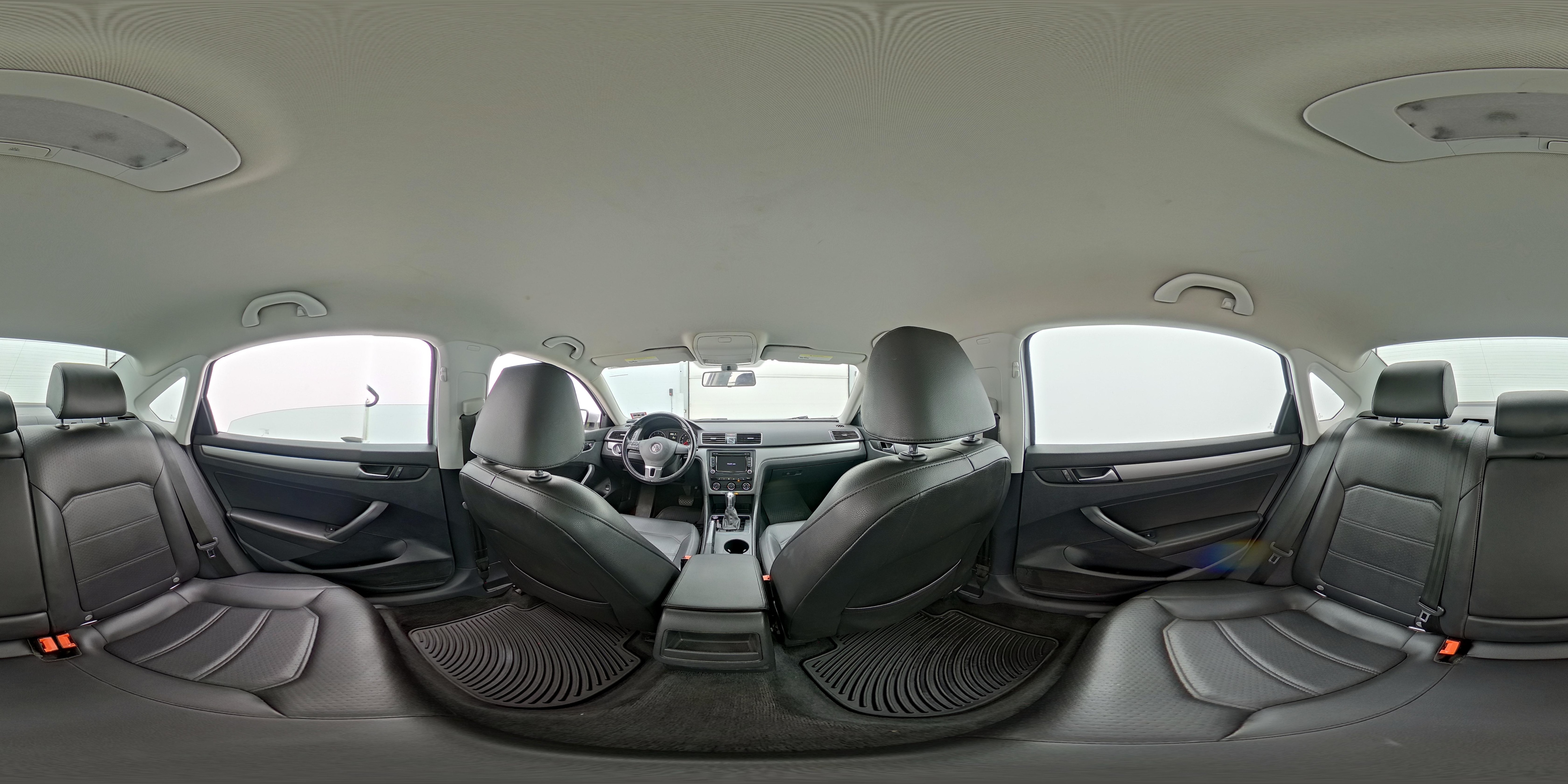 2015 Volkswagen Passat Limited Edition - Photo 25