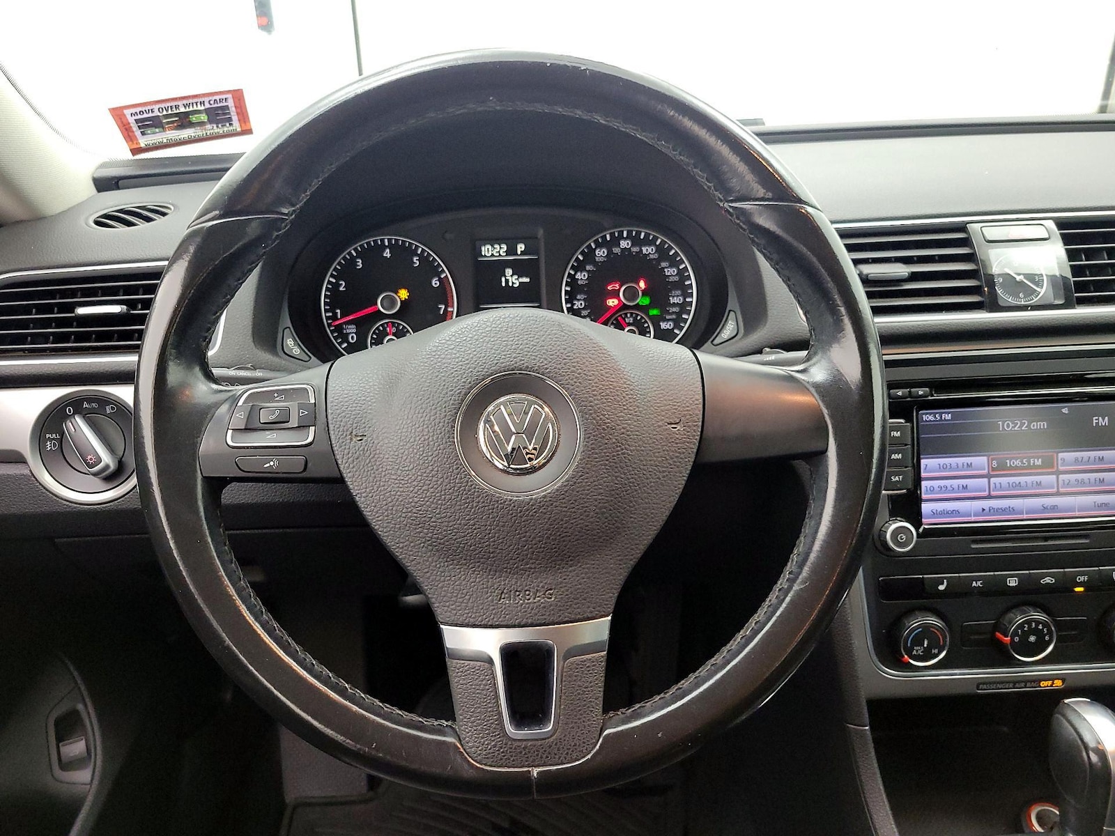 2015 Volkswagen Passat Limited Edition - Photo 11