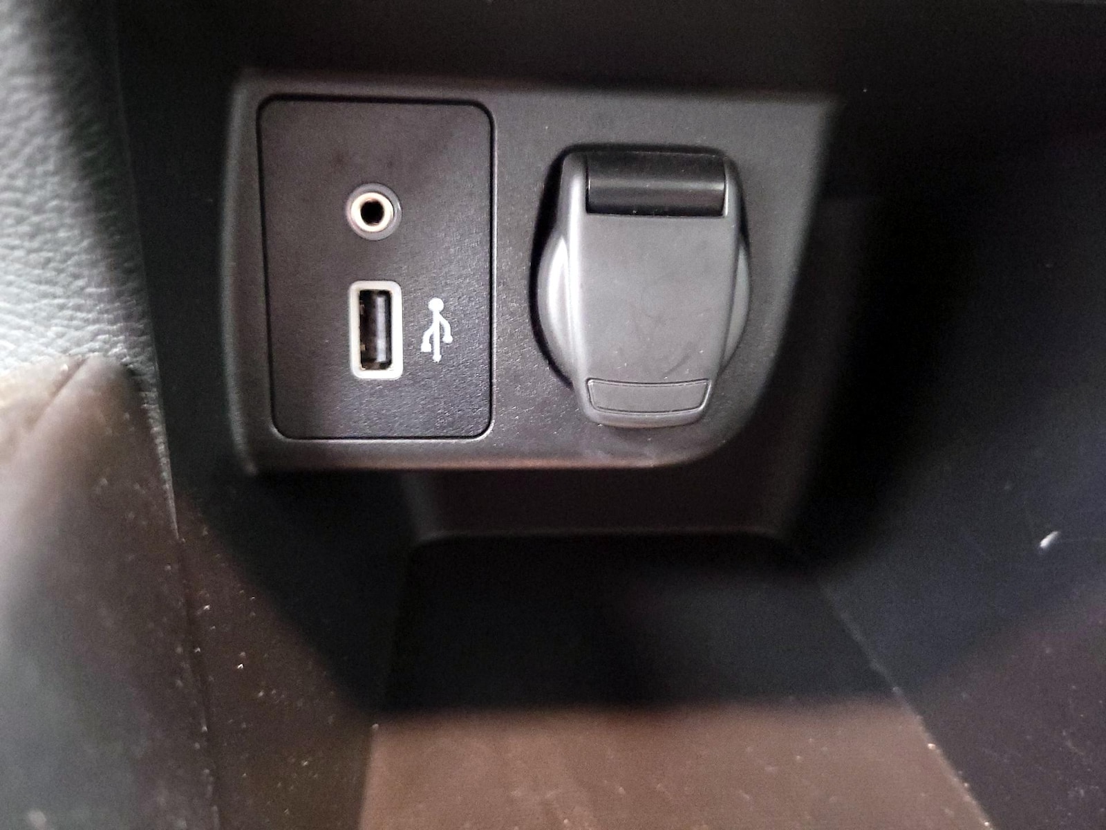 2021 Nissan Versa Sedan S - Photo 19