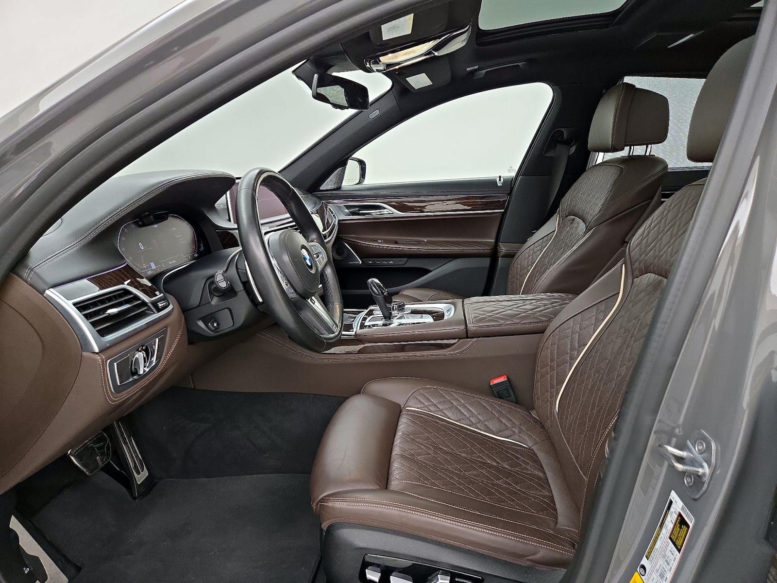 2020 BMW 7 Series 750i - Photo 12