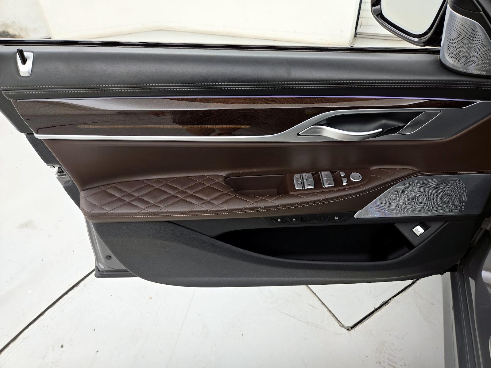 2020 BMW 7 Series 750i - Photo 13