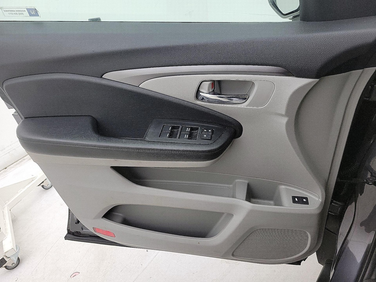 2017 Honda Pilot EX-L - Photo 13