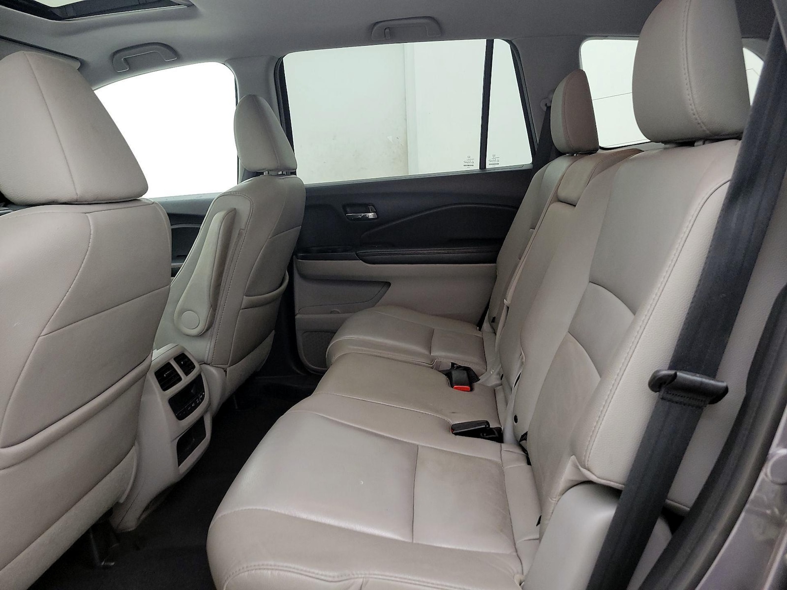 2017 Honda Pilot EX-L - Photo 21