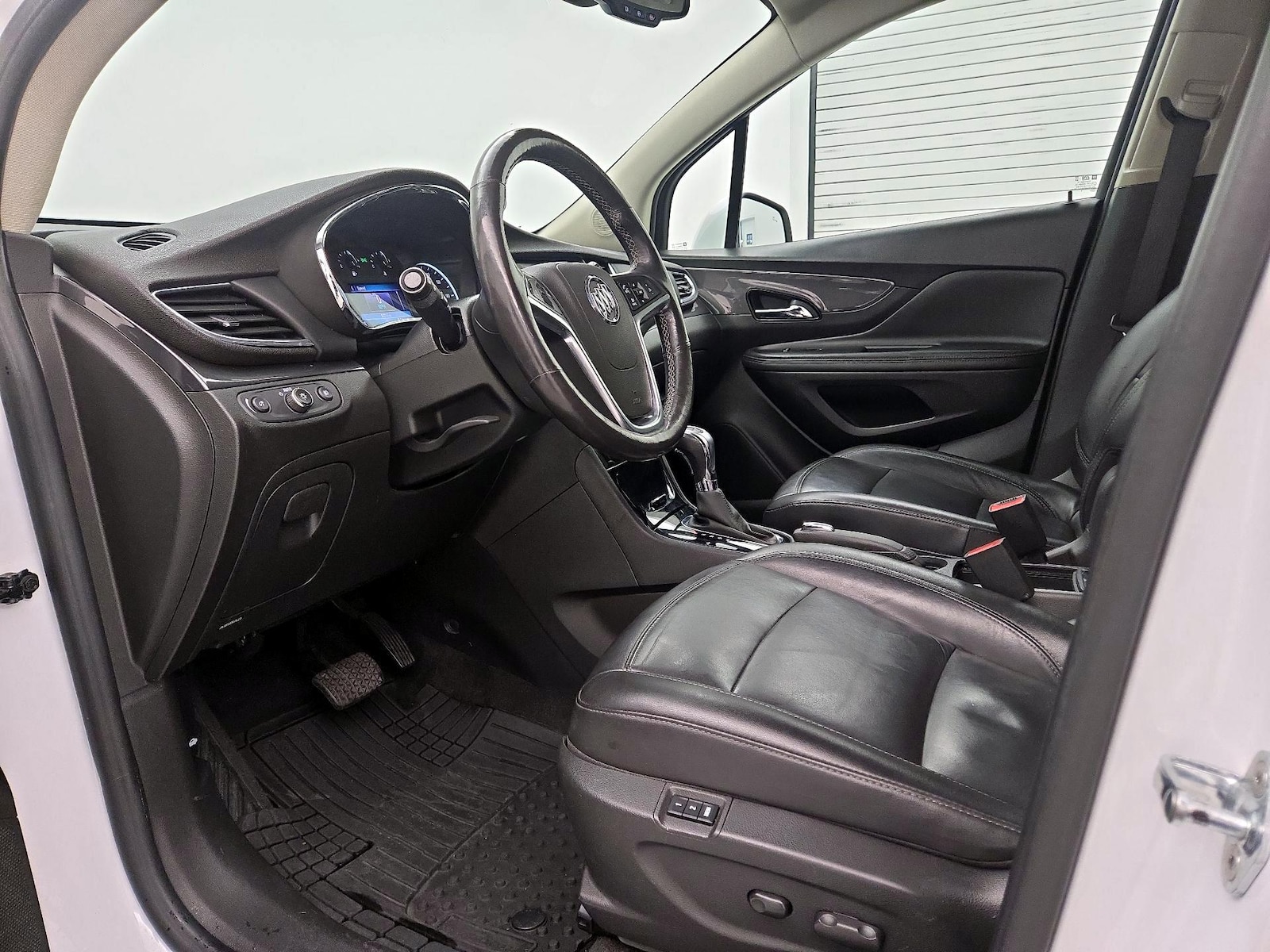 2020 Buick Encore Essence - Photo 12