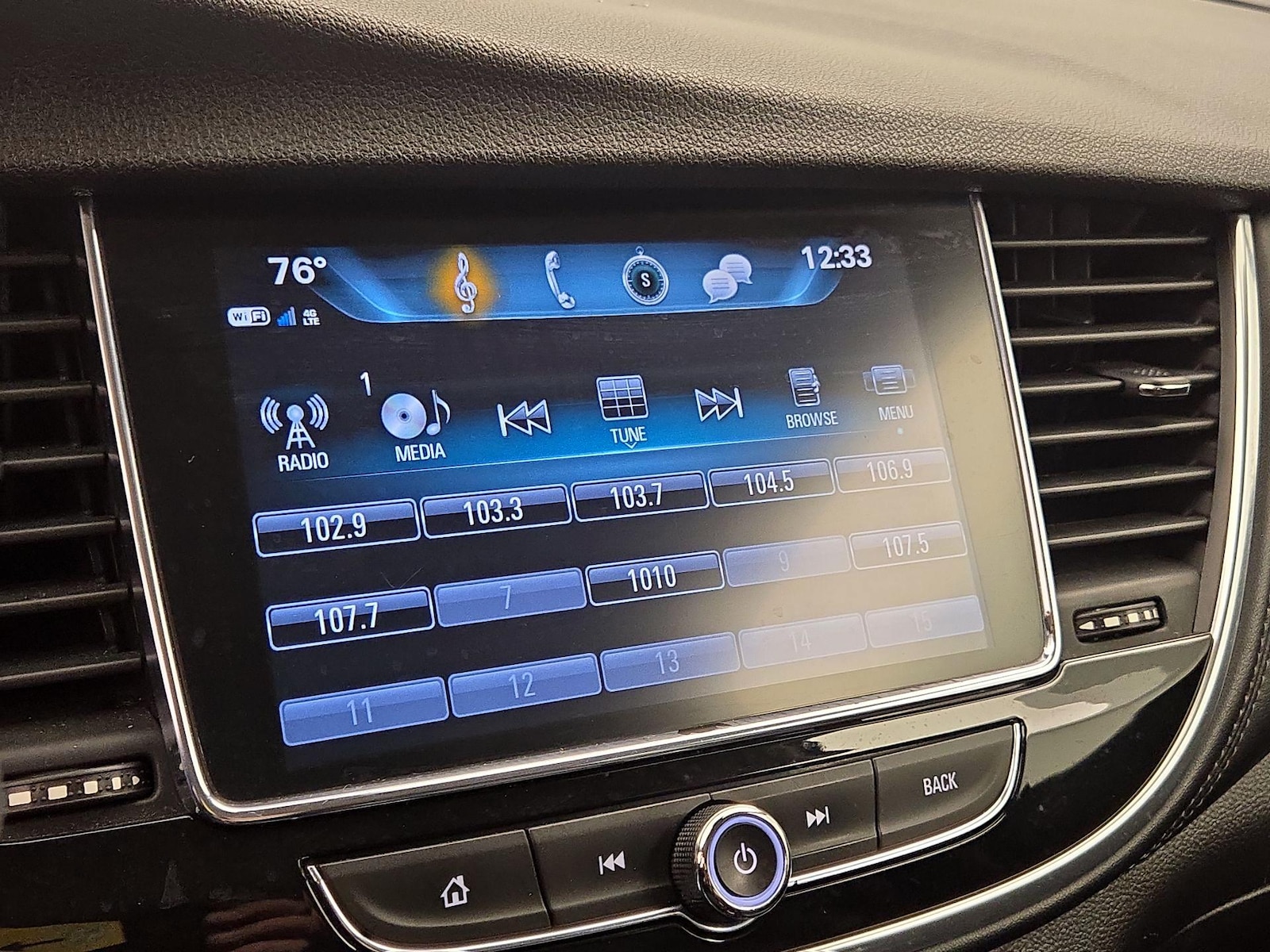 2020 Buick Encore Essence - Photo 17