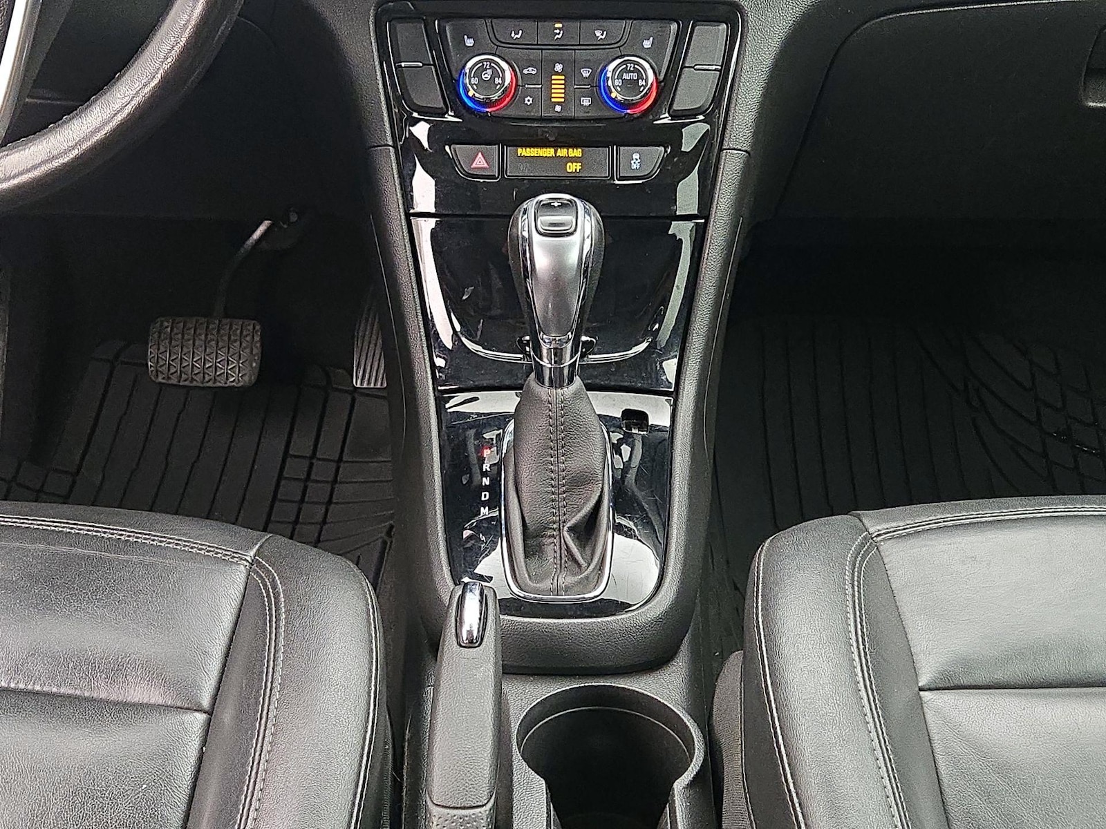 2020 Buick Encore Essence - Photo 19