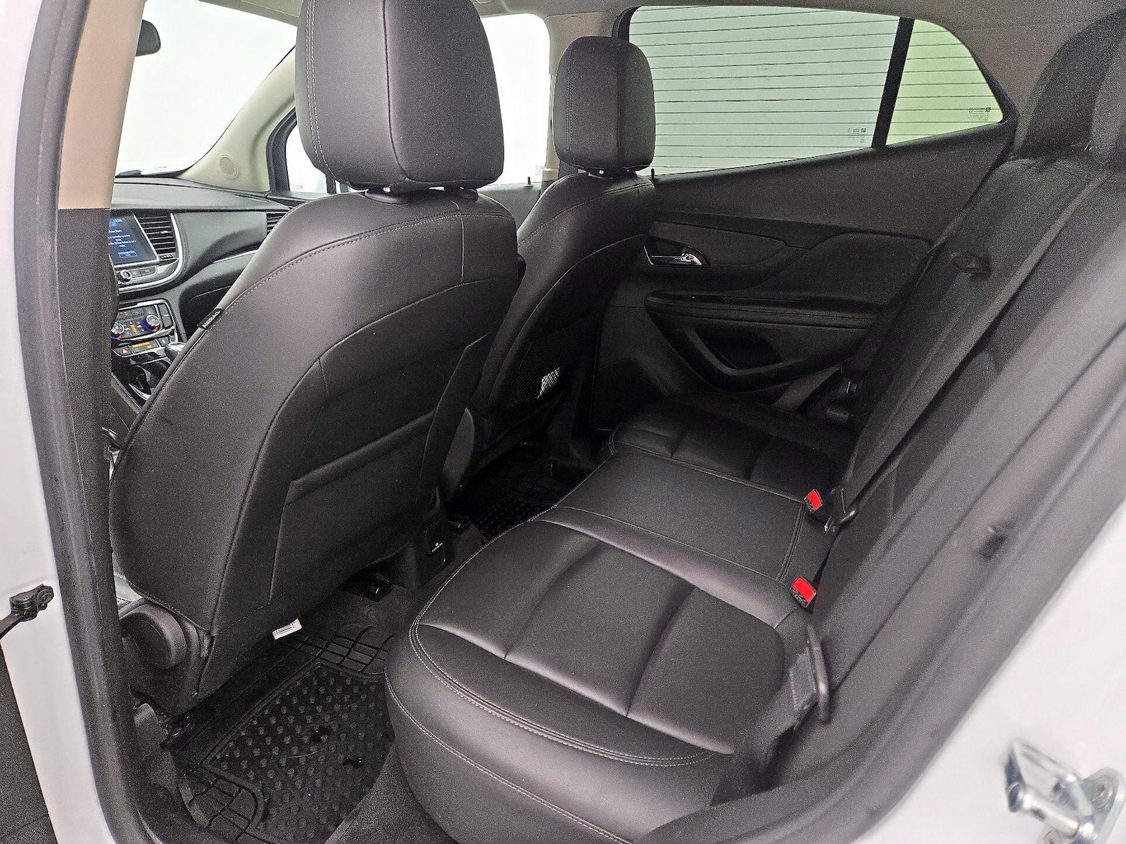 2020 Buick Encore Essence - Photo 20