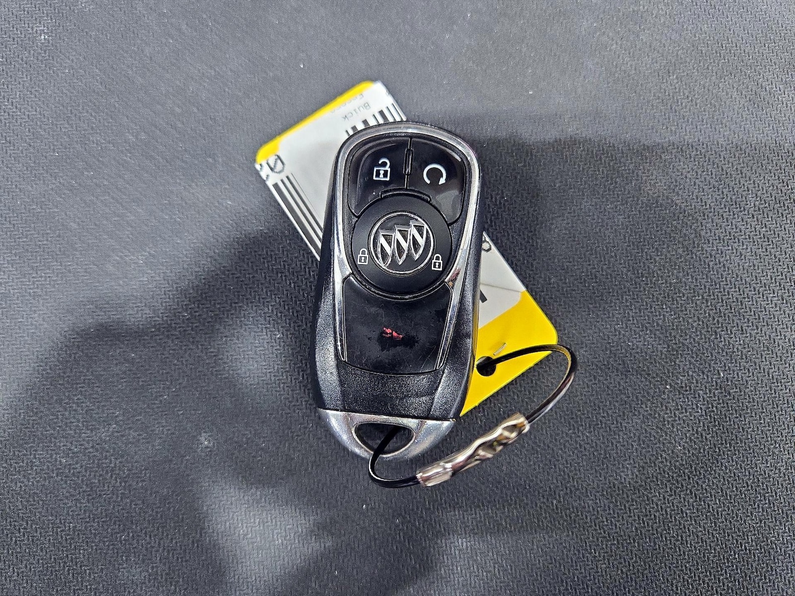 2020 Buick Encore Essence - Photo 23