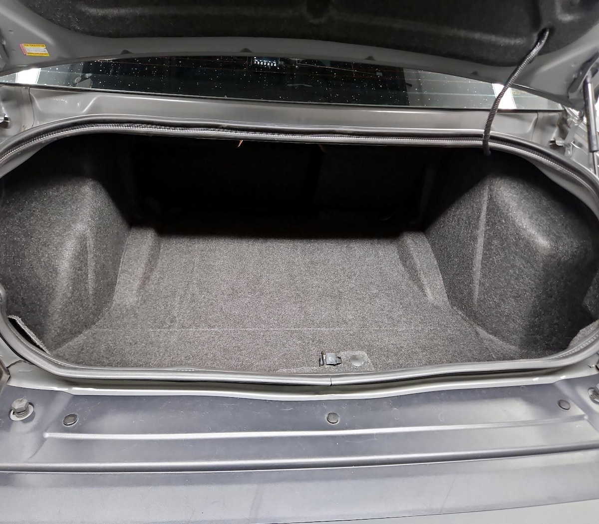 Trunk/Cargo (Seats Up)