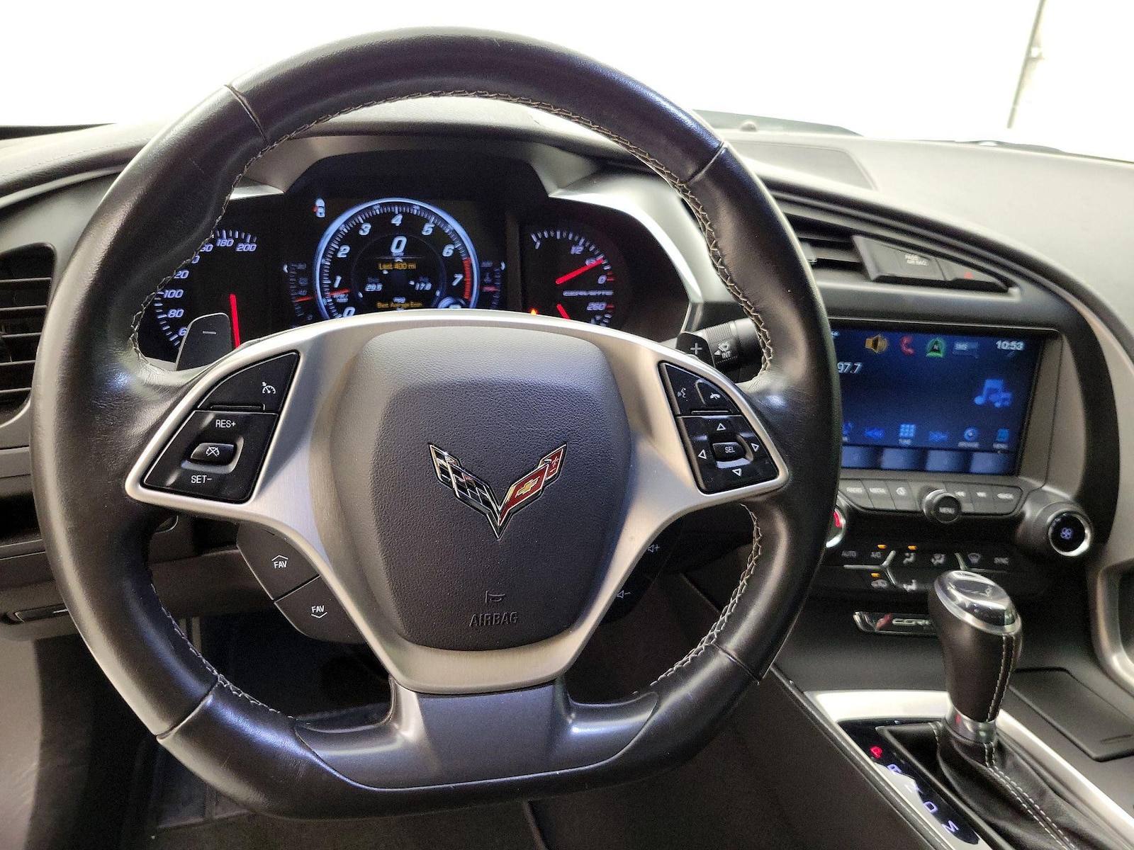 2019 Chevrolet Corvette 1LT - Photo 11