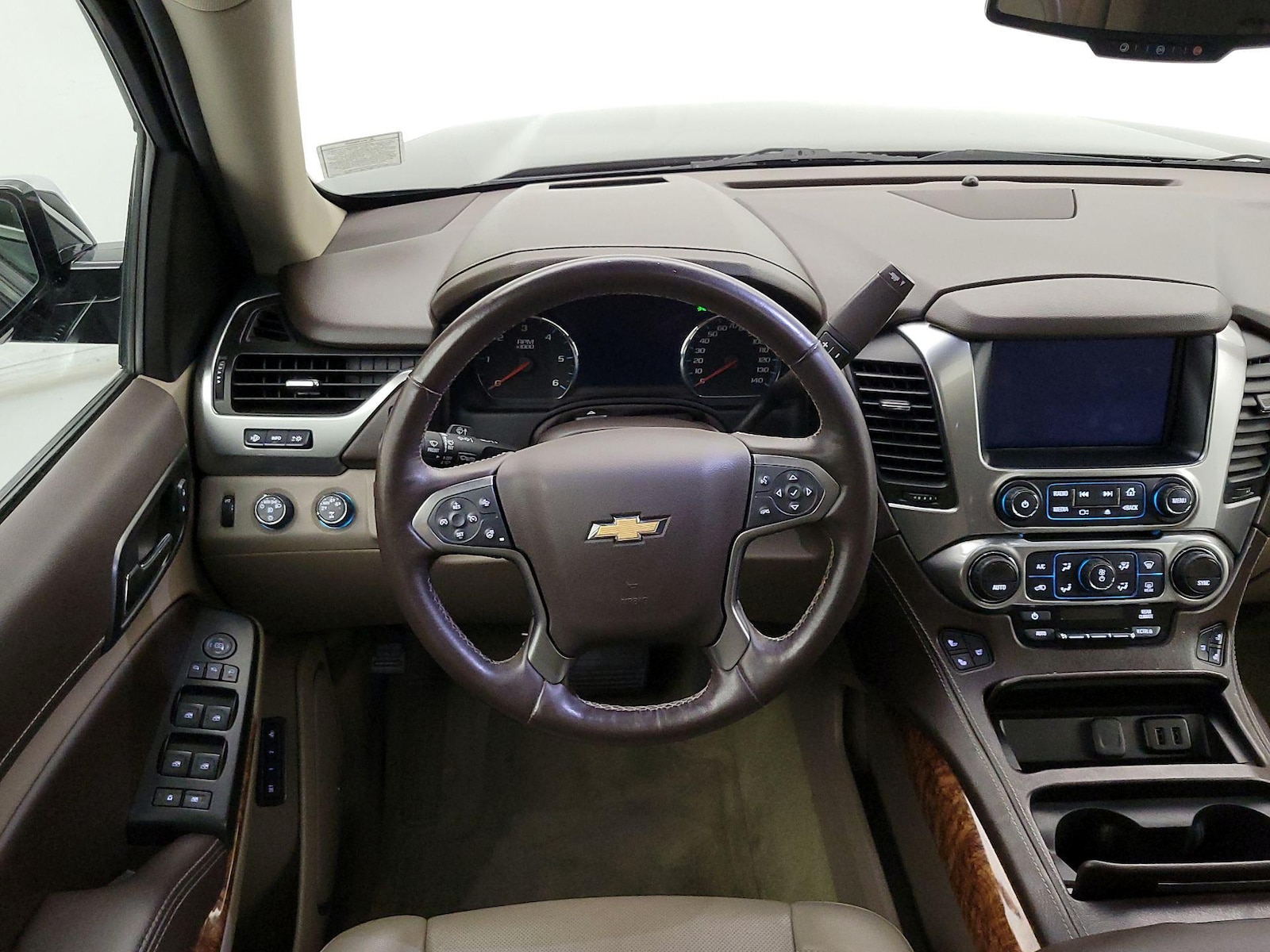 2016 Chevrolet Tahoe LTZ - Photo 11