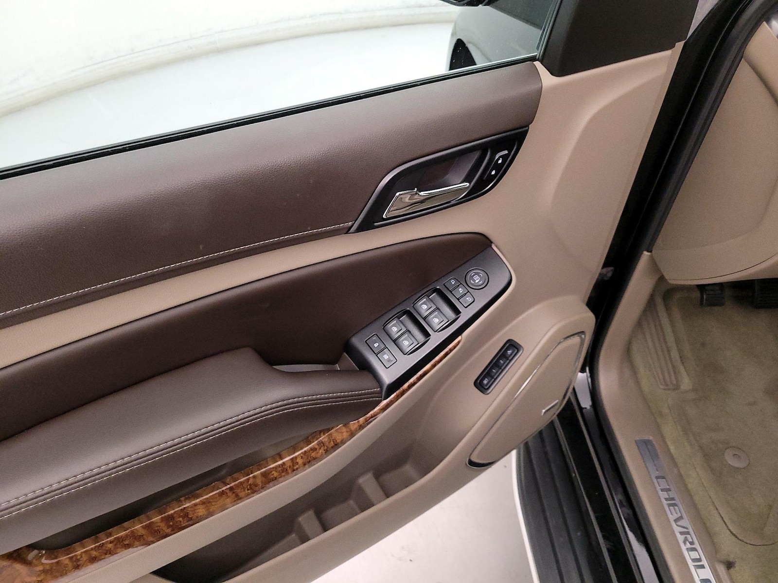 2016 Chevrolet Tahoe LTZ - Photo 13