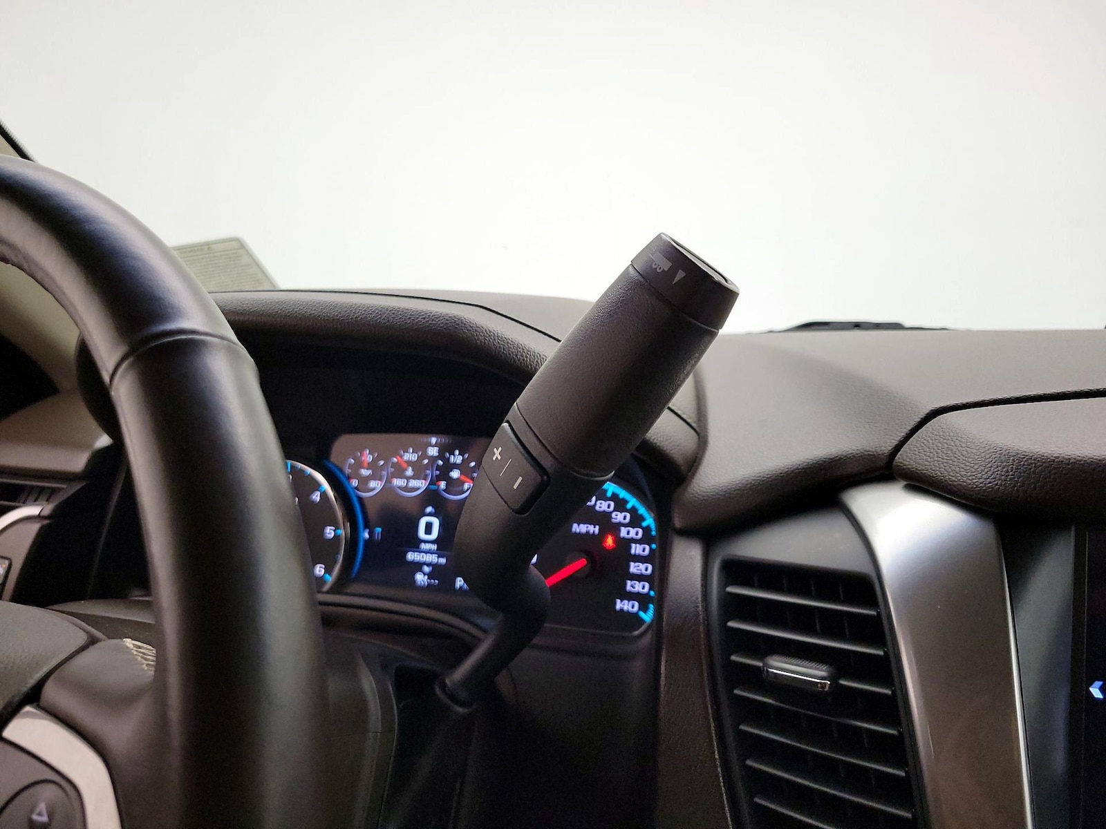 2016 Chevrolet Tahoe LTZ - Photo 19