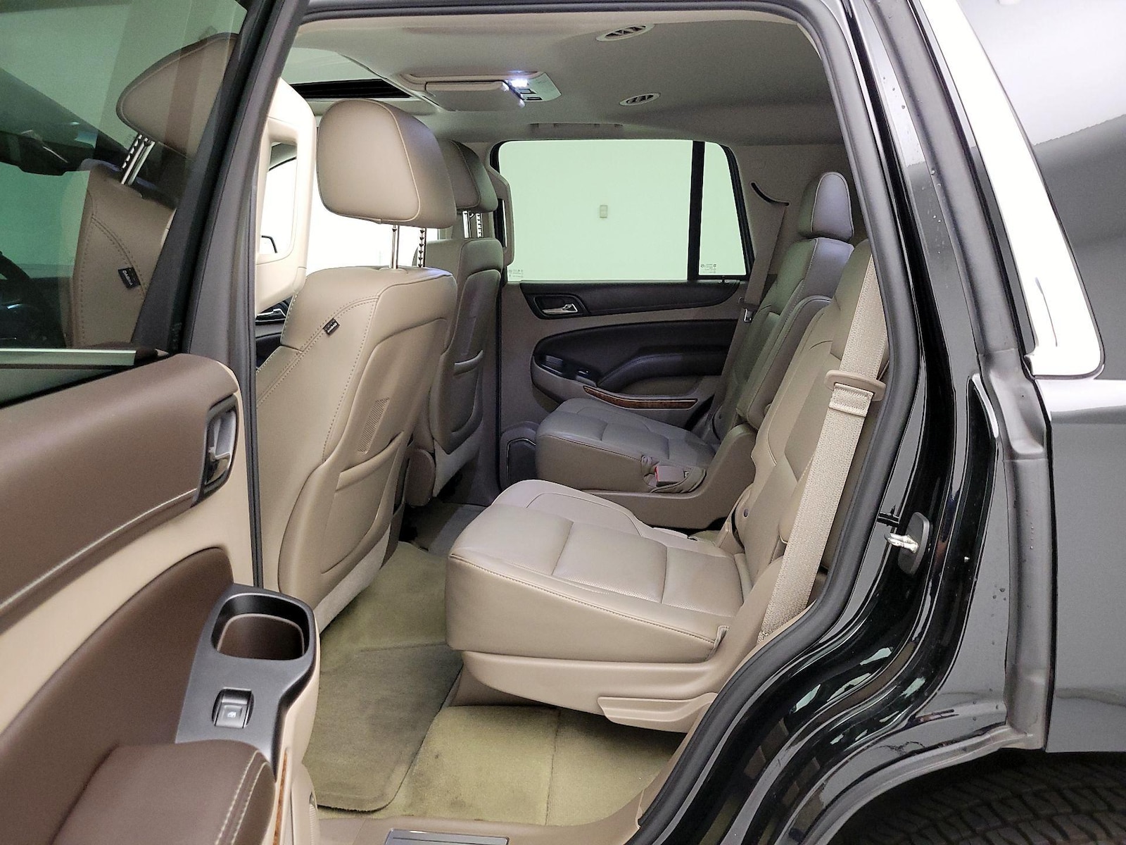 2016 Chevrolet Tahoe LTZ - Photo 22