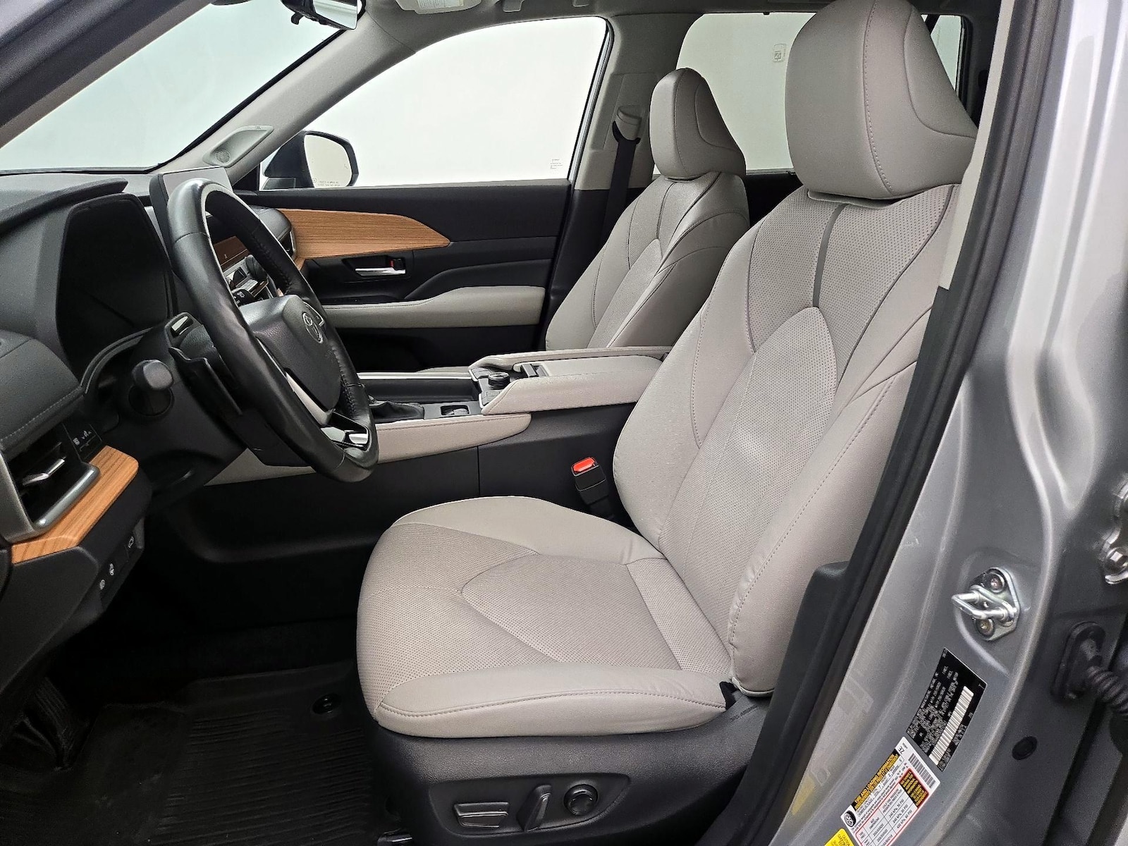 2024 Toyota Grand Highlander Platinum - Photo 12