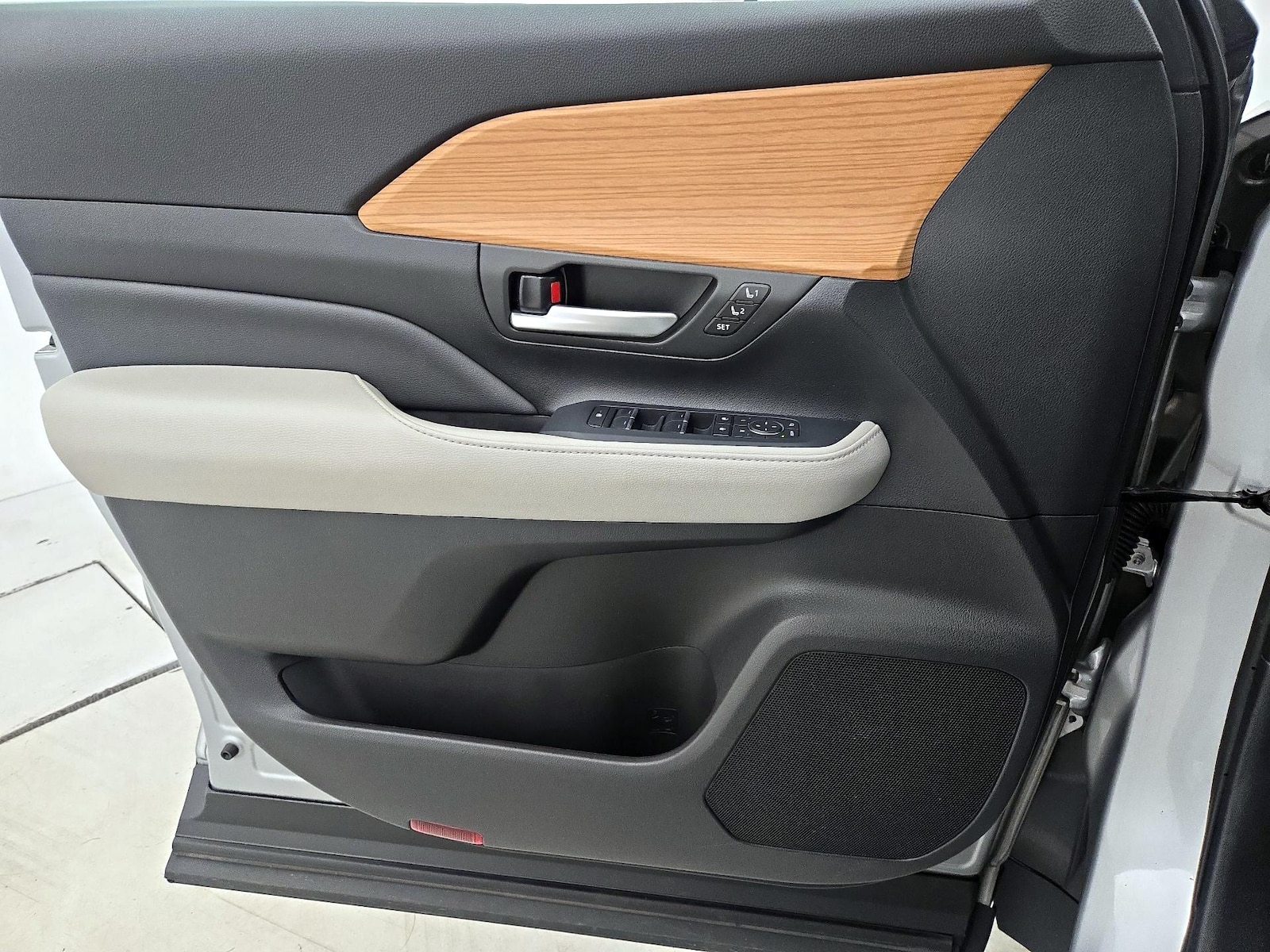 2024 Toyota Grand Highlander Platinum - Photo 13