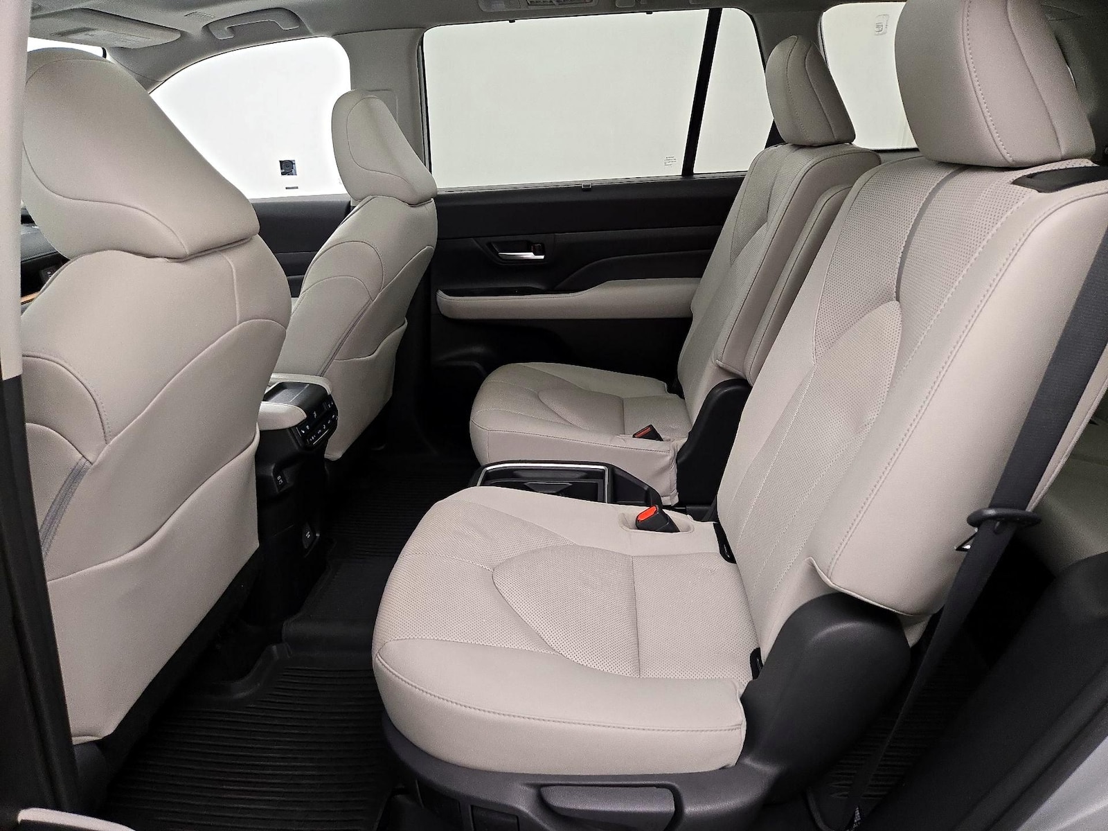2024 Toyota Grand Highlander Platinum - Photo 22