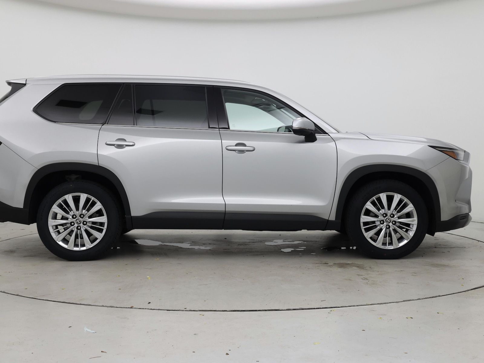 2024 Toyota Grand Highlander Platinum - Photo 8