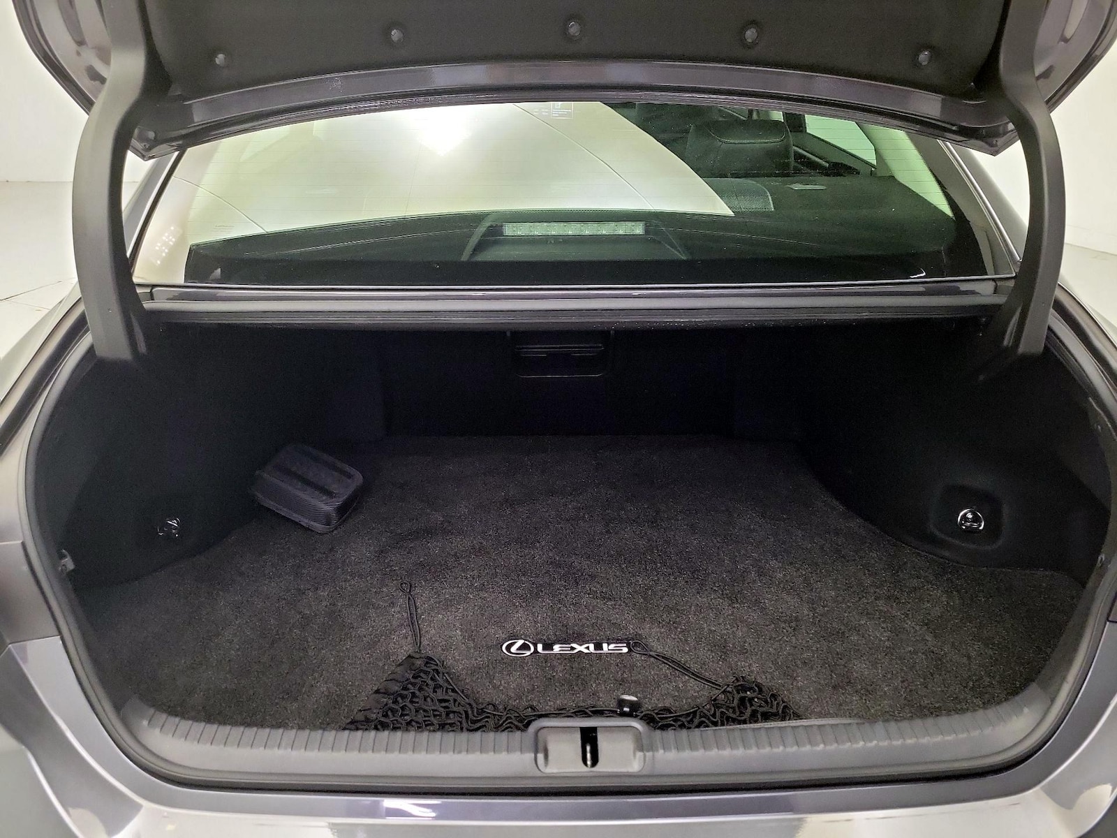 2022 Lexus ES 350 - Photo 22