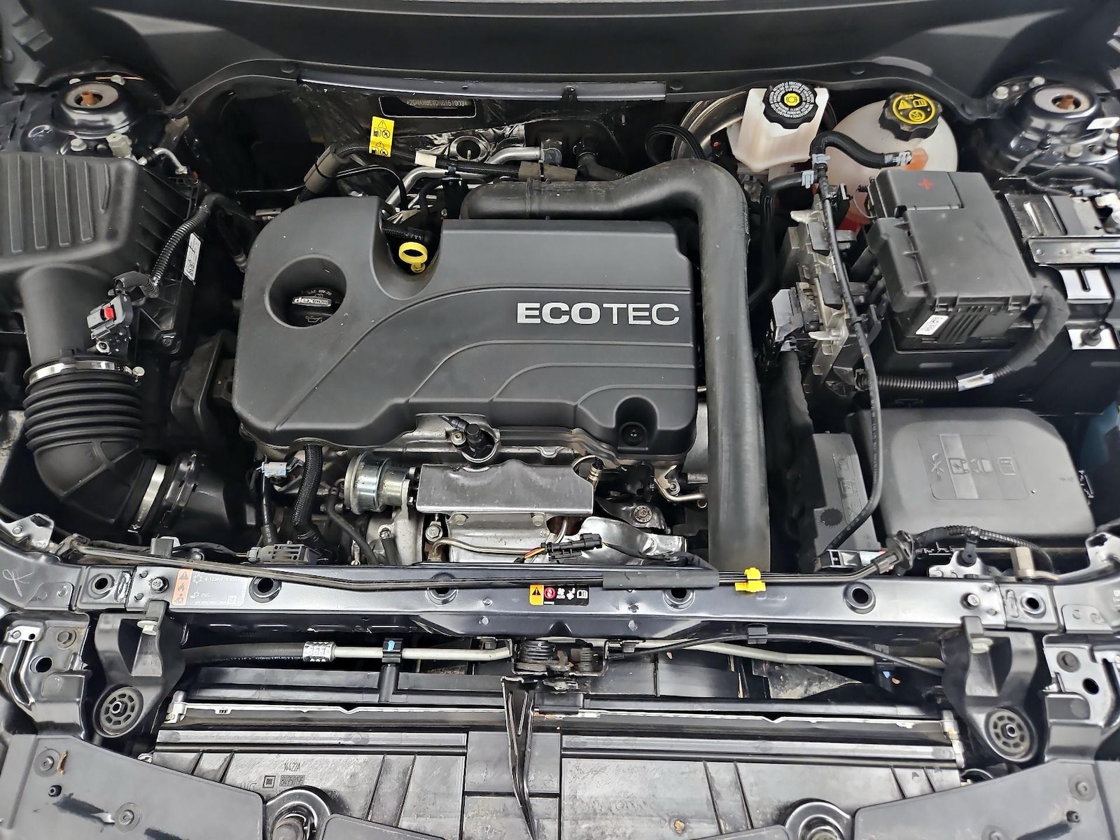 2022 Chevrolet Equinox LT - Photo 23