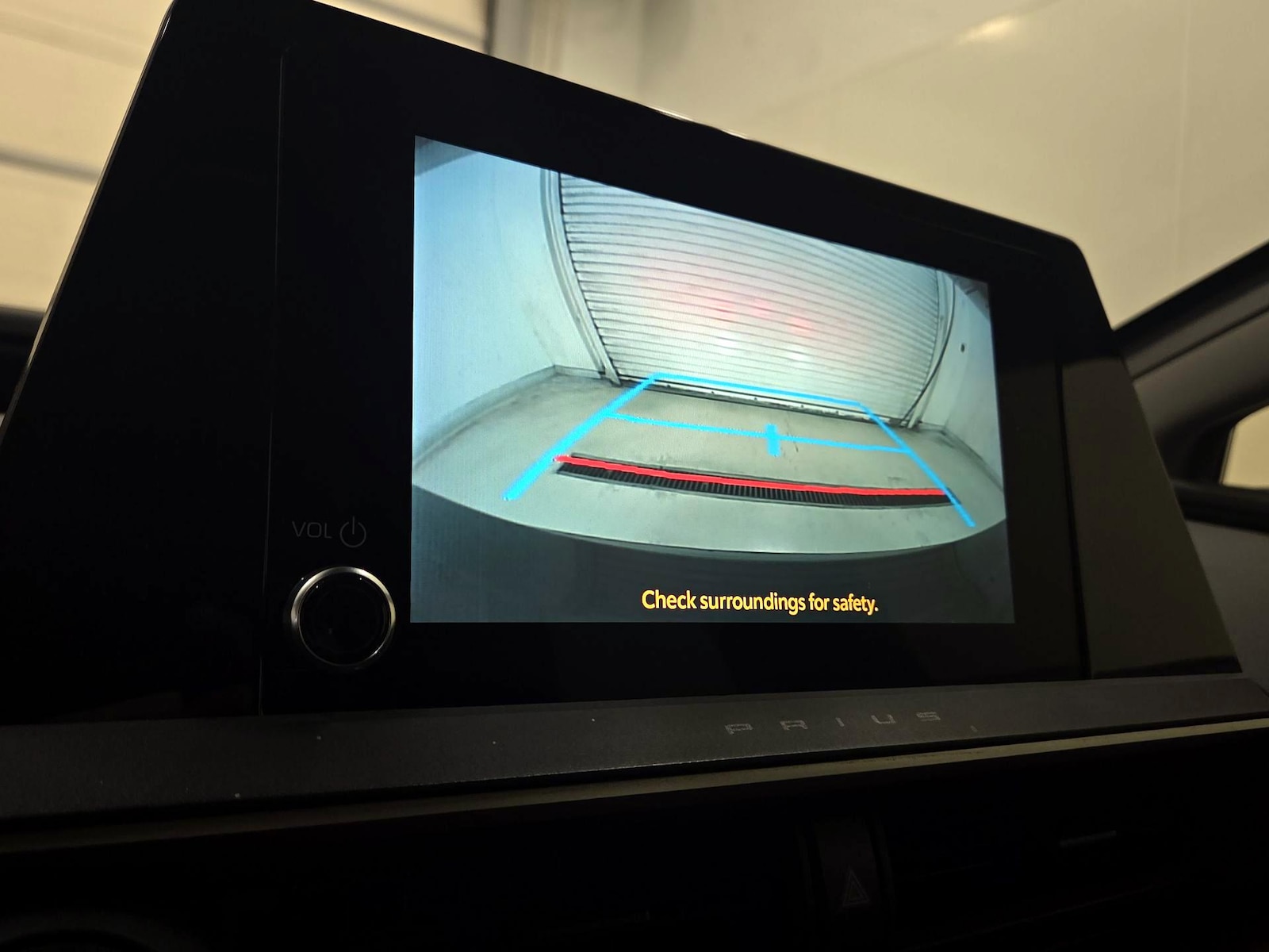 2023 Toyota Prius Prime SE - Photo 15