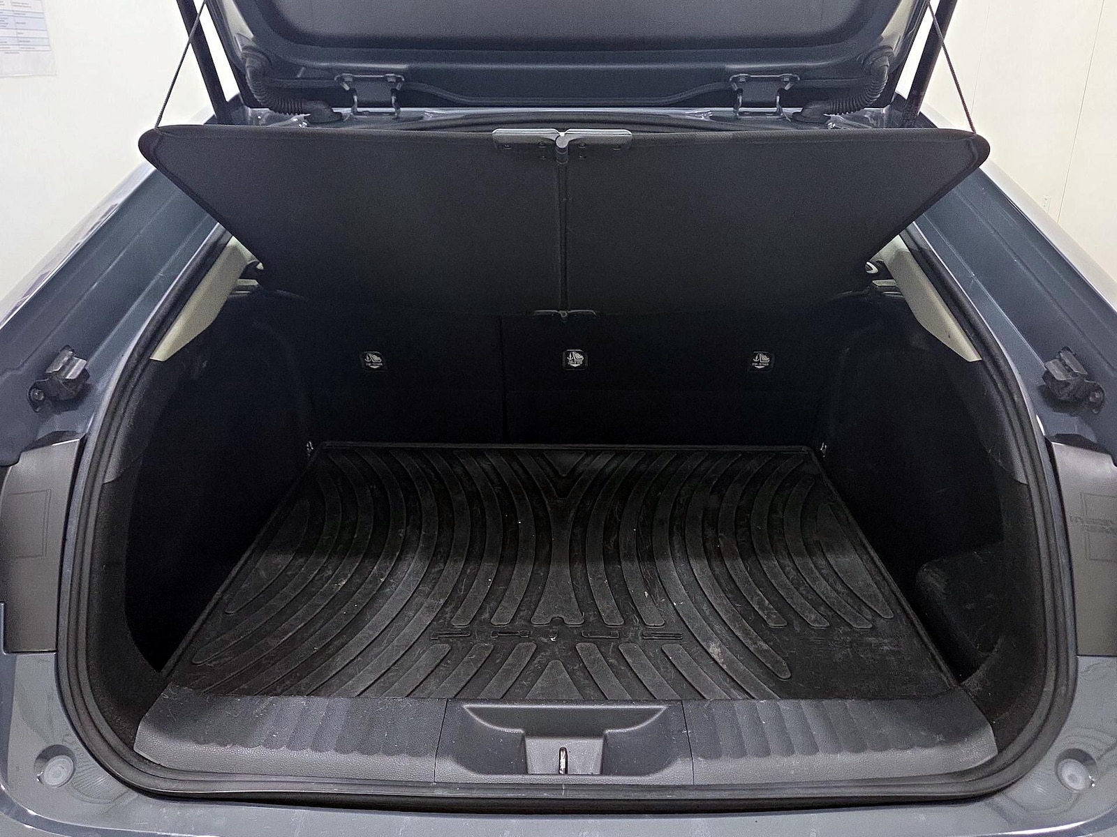 2023 Toyota Prius Prime SE - Photo 21