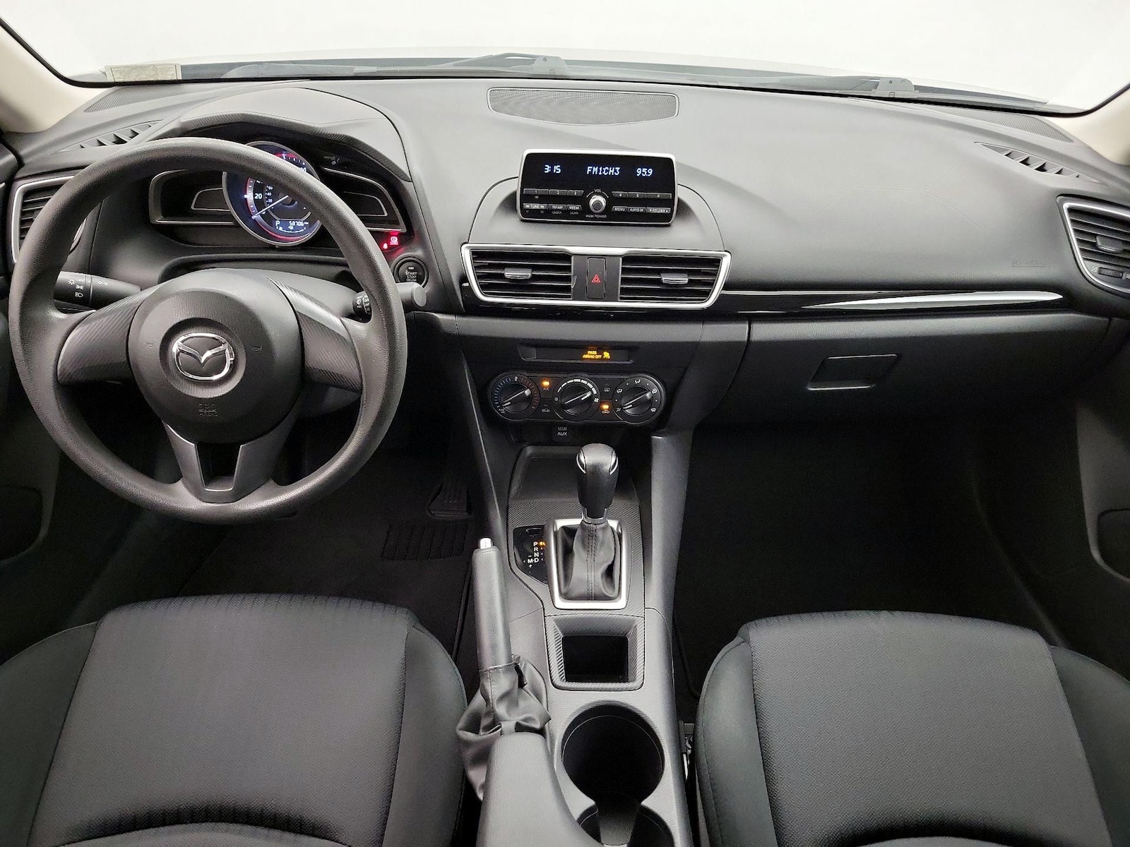 2015 Mazda MAZDA3 i SV - Photo 10