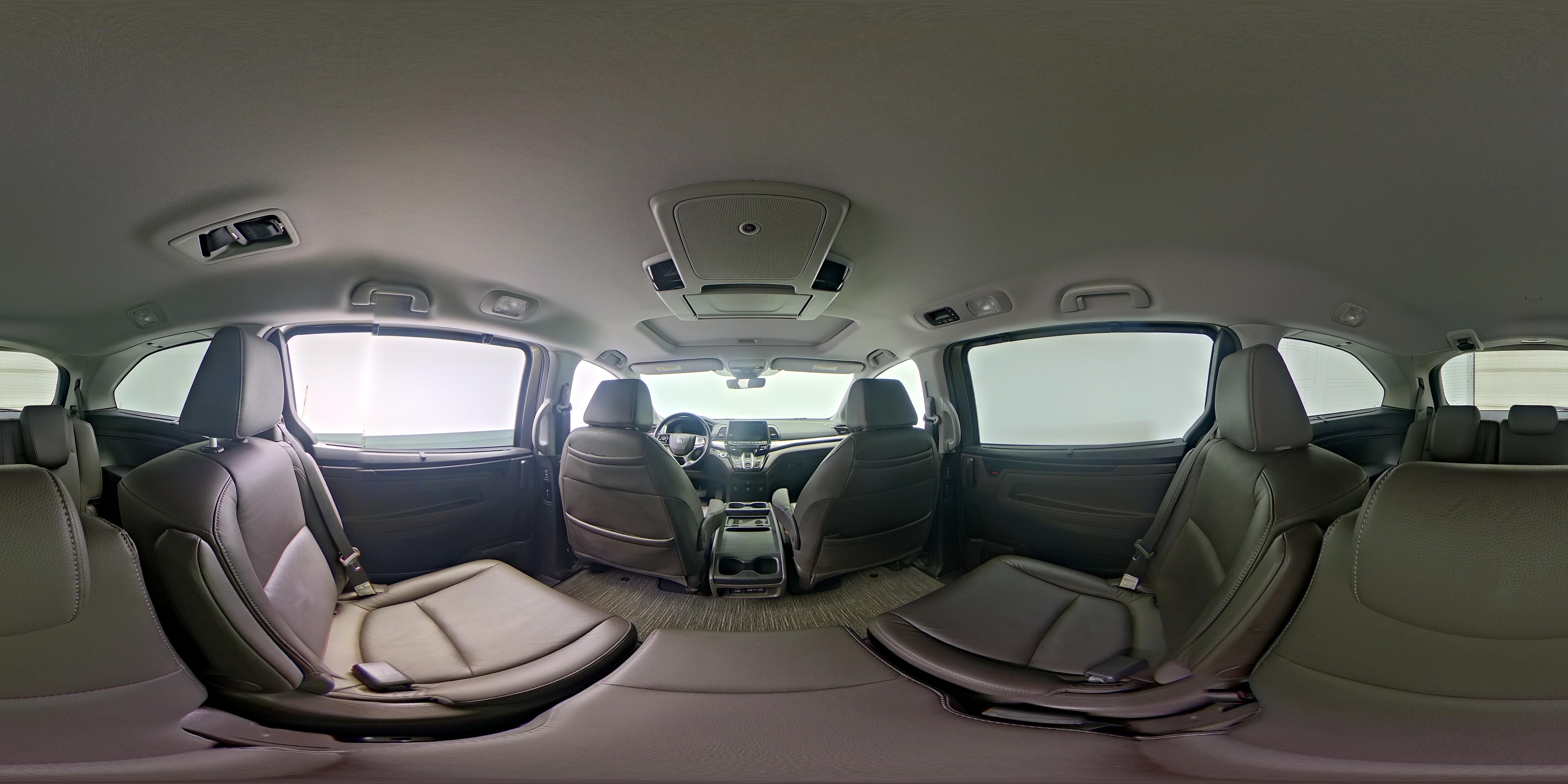 2021 Honda Odyssey Touring - Photo 29