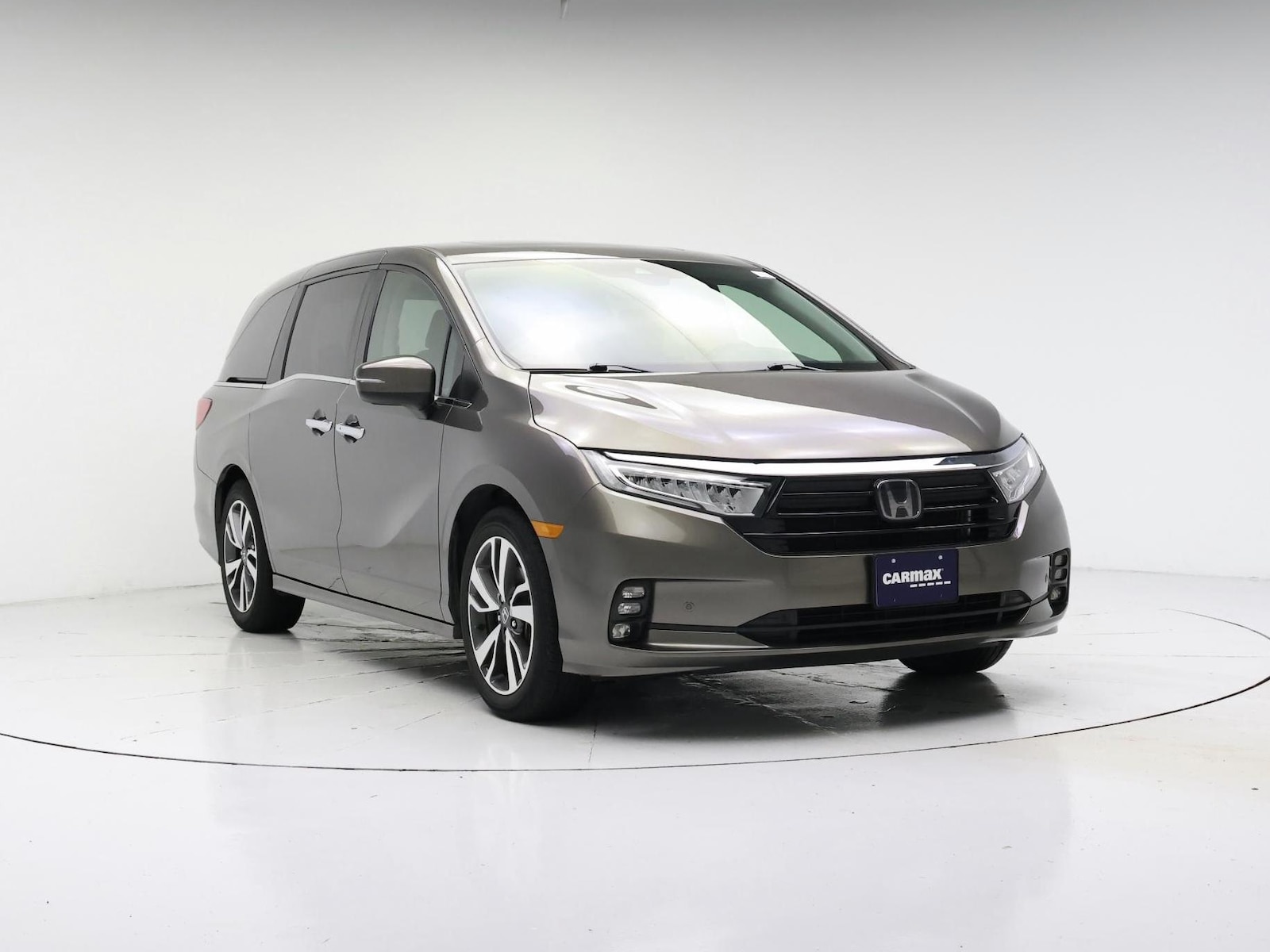 2021 Honda Odyssey Touring - Photo 2