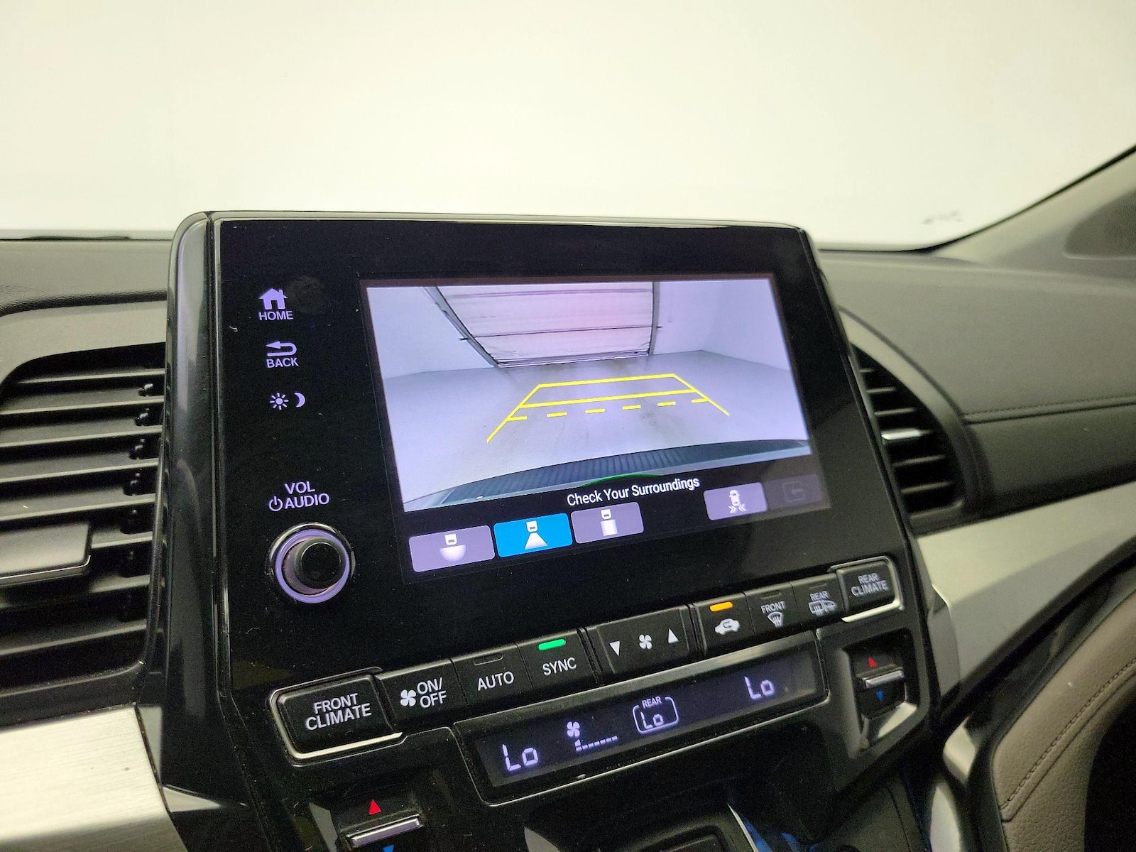 2021 Honda Odyssey Touring - Photo 16