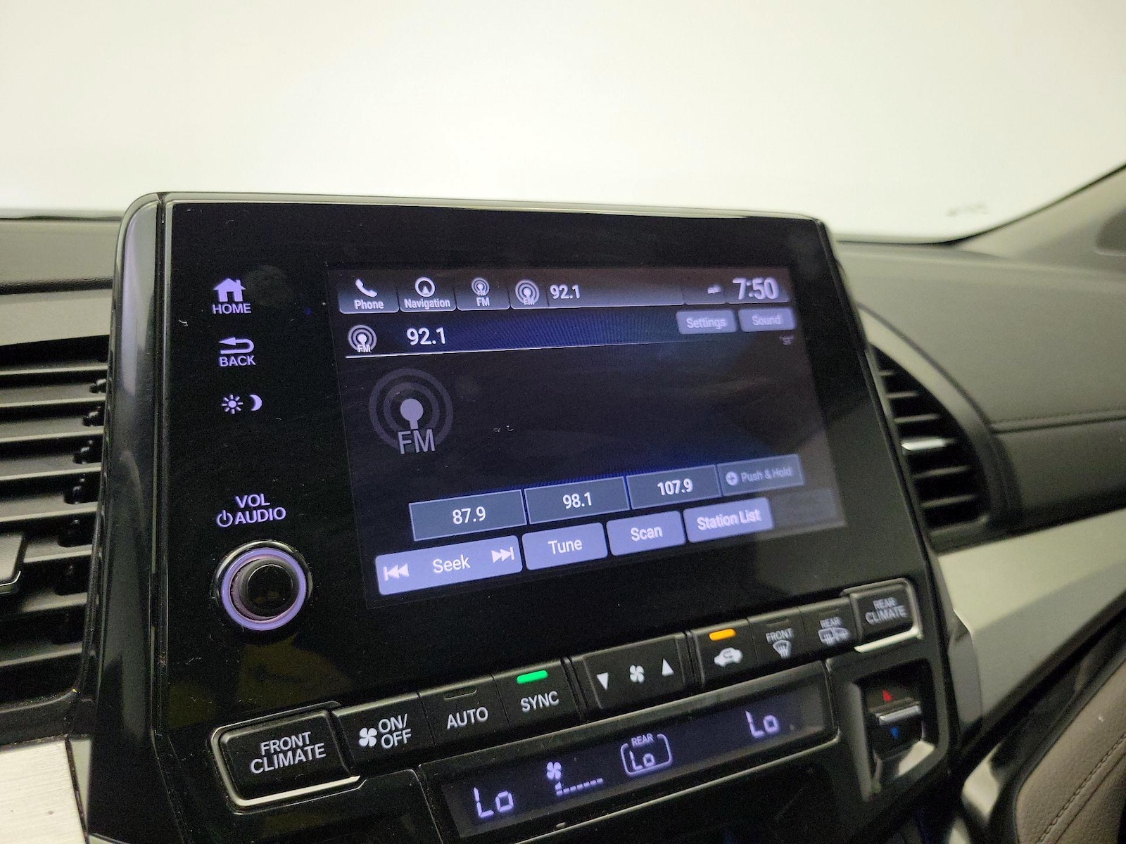 2021 Honda Odyssey Touring - Photo 17