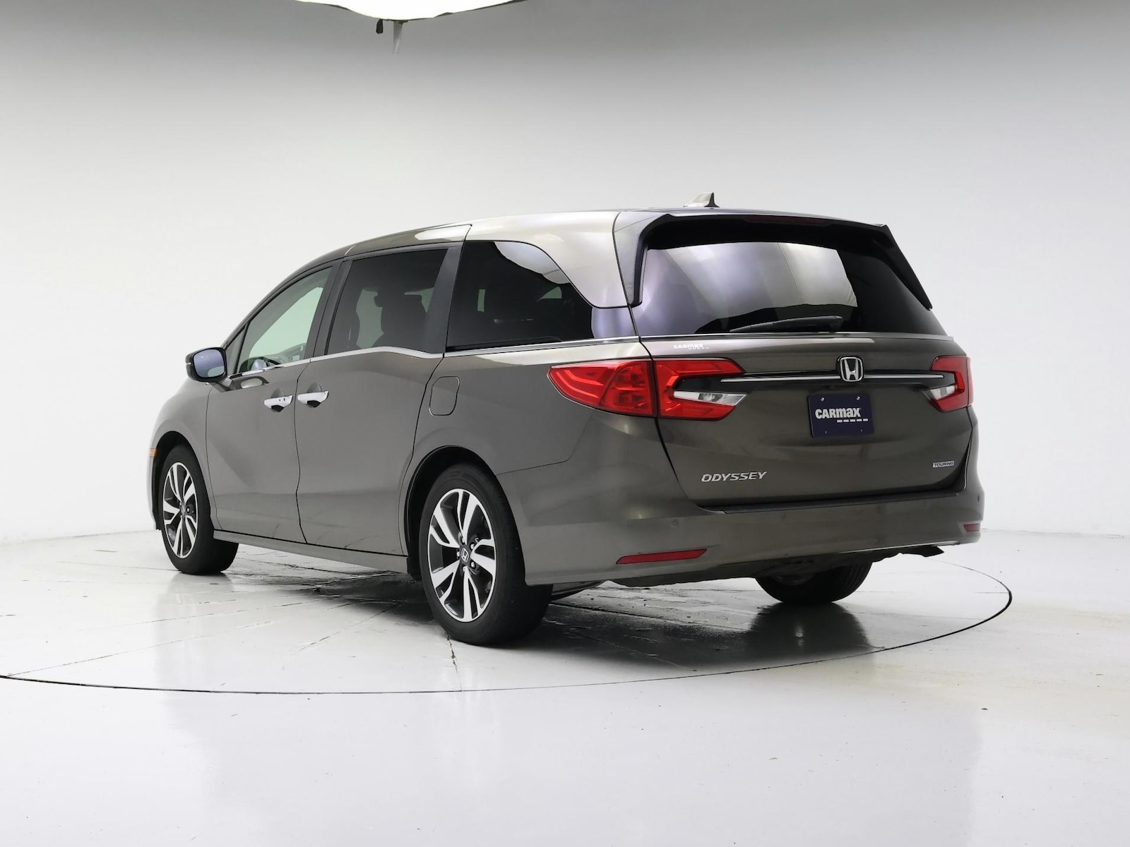 2021 Honda Odyssey Touring - Photo 3