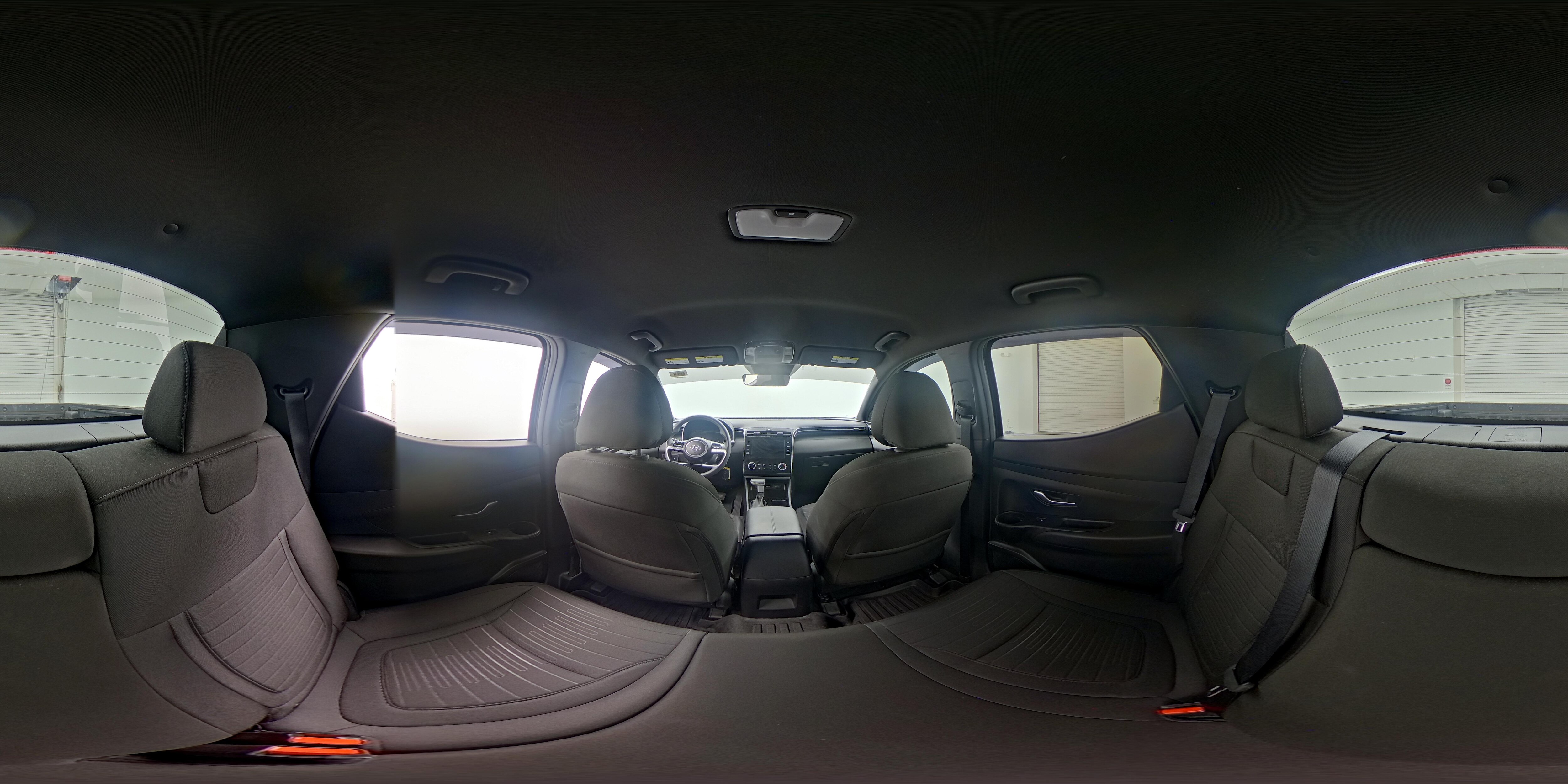 2024 Hyundai Santa Cruz SE - Photo 23