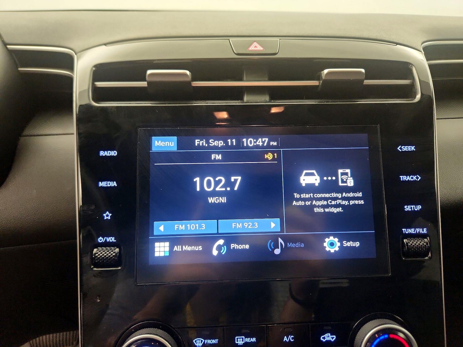 2024 Hyundai Santa Cruz SE - Photo 14
