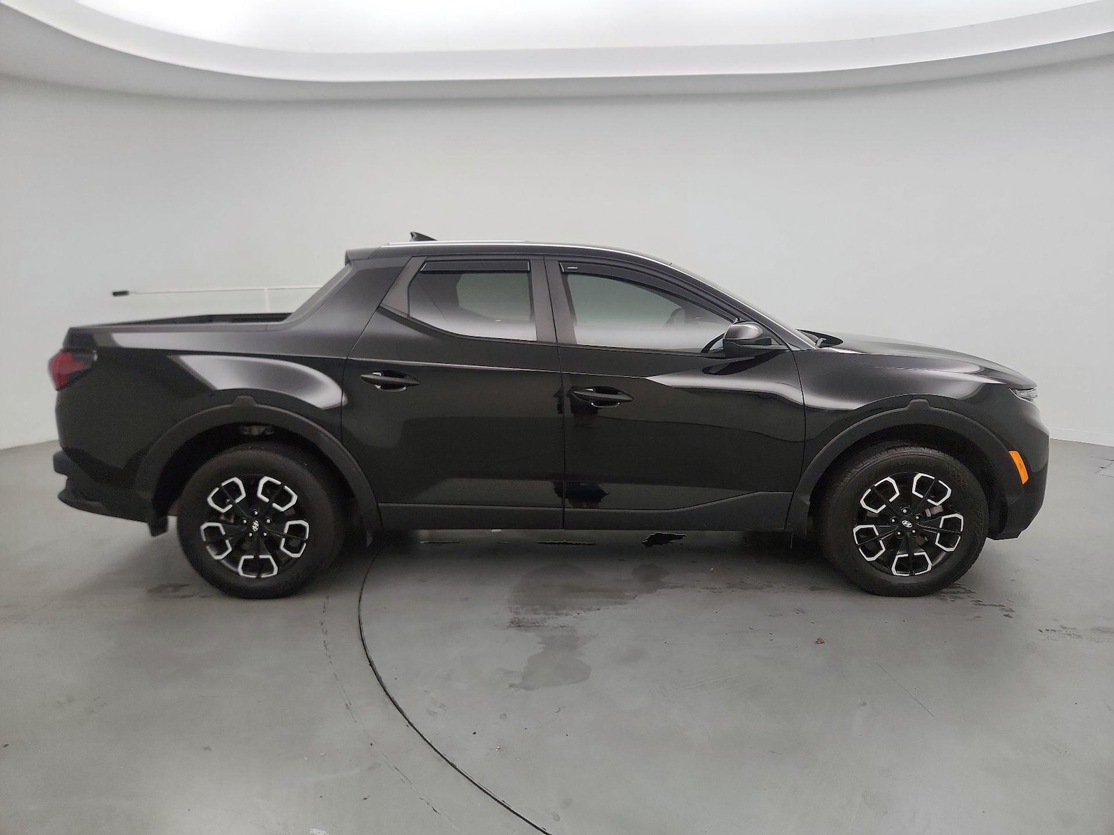 2024 Hyundai Santa Cruz SE - Photo 4