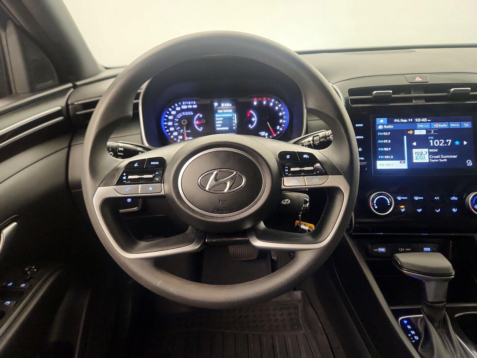 2024 Hyundai Santa Cruz SE - Photo 9