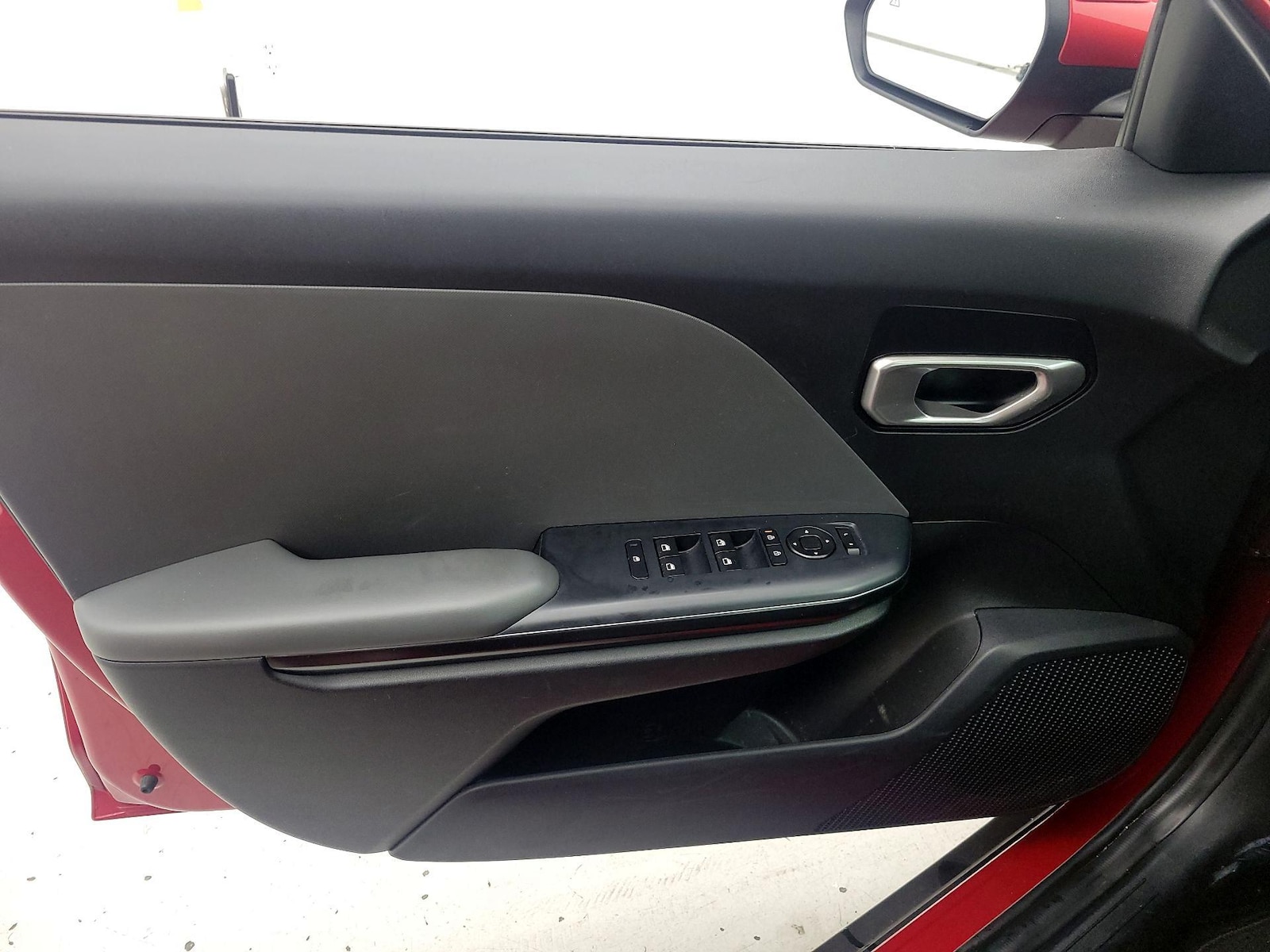 2025 Kia K4 LXS - Photo 13